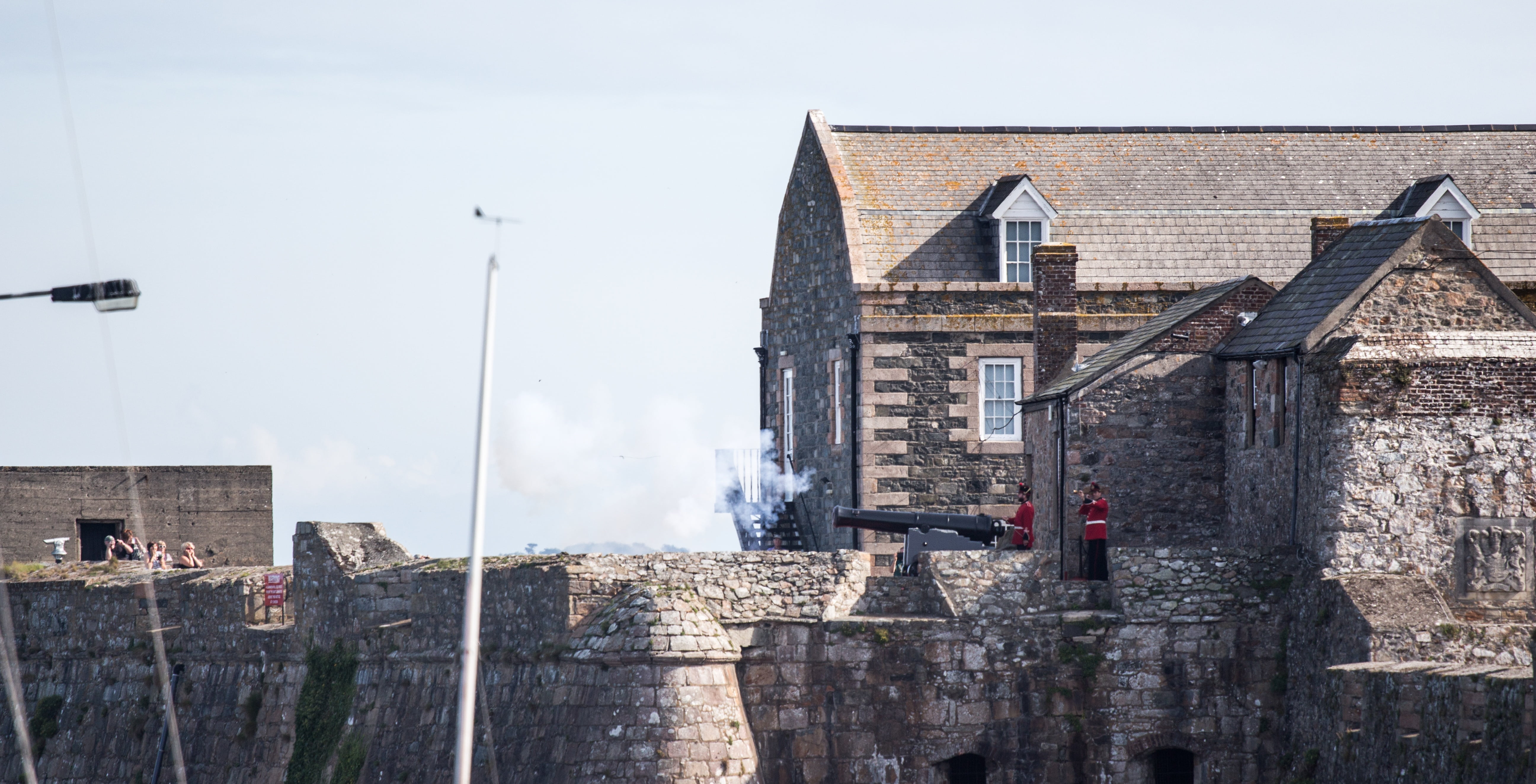 stone wall, built structure, the past, sky, firing, 5K, old, house, wall - building feature, building, outdoors, battle, cannon, technology, no people, HD Wallpaper