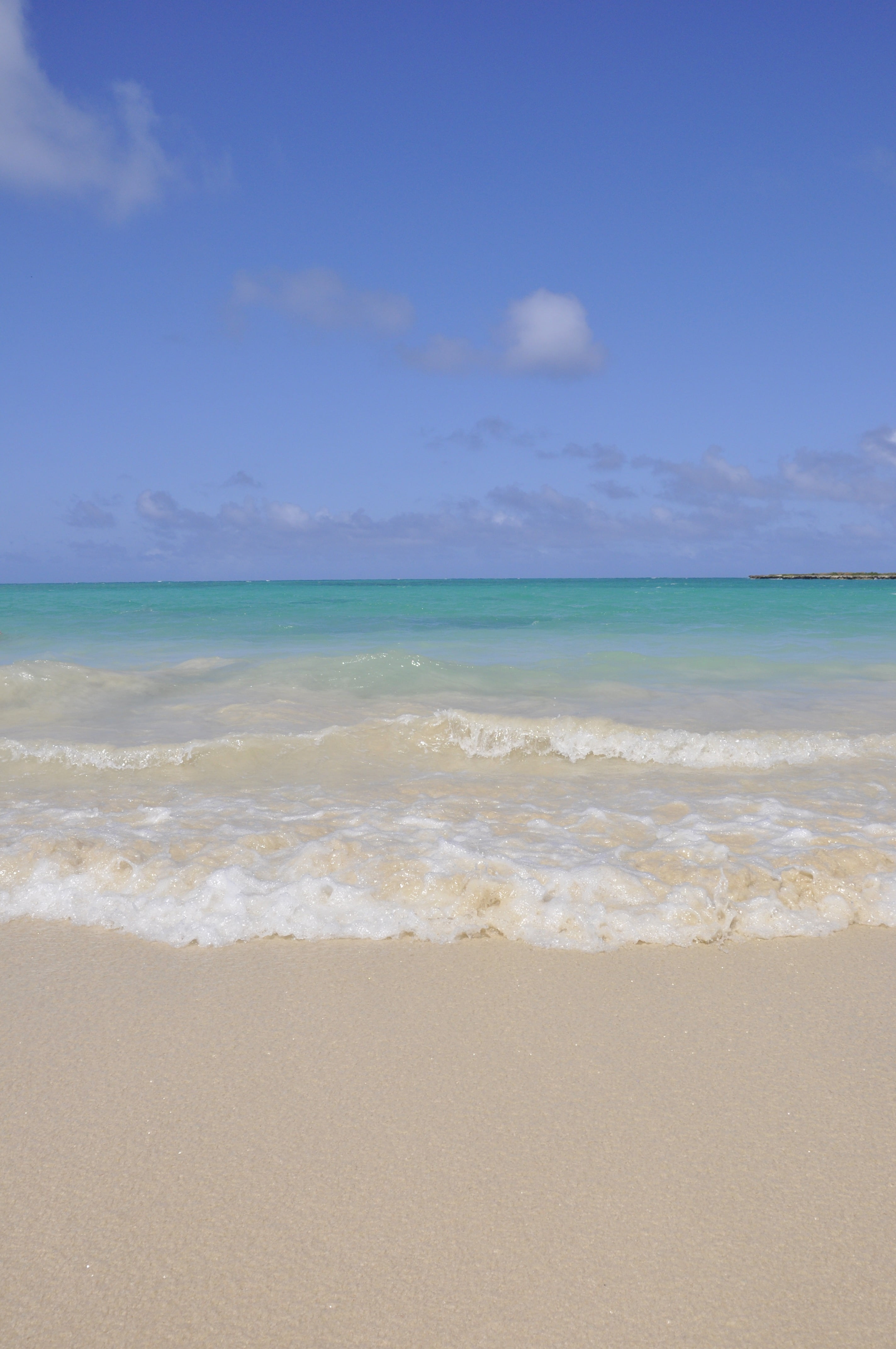 beach, water, land, outdoors, tranquil scene, turquoise colored, sea, horizon over water, scenics - nature, kailua, aquatic sport, cloud - sky, sky, hawaii, Phone HD Wallpaper