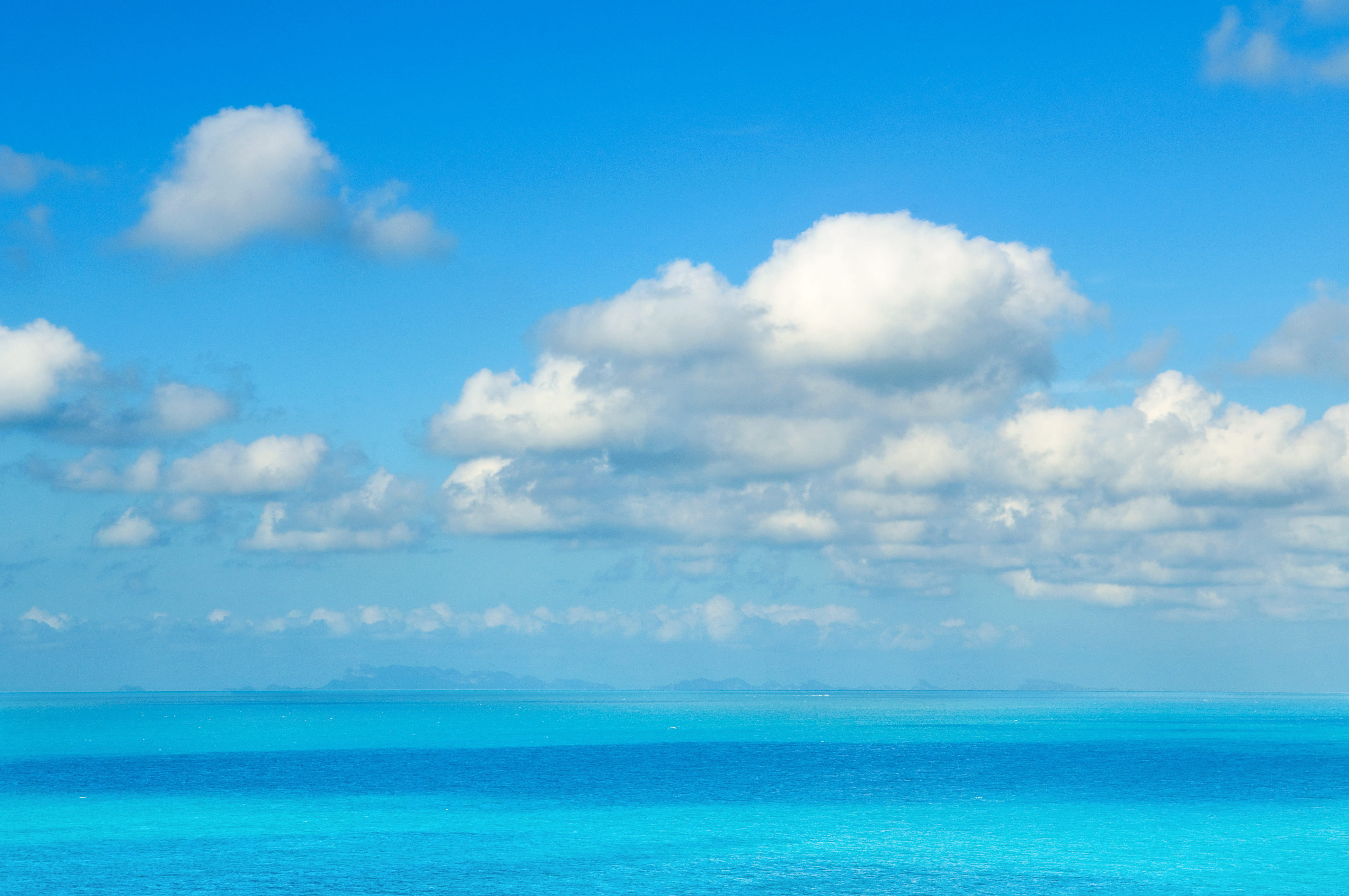 4K, sea, turquoise colored, waterfront, clouds, tropic, ocean, vaction, horizon, no people, scenics - nature, blue, remote, tranquil scene, travel, beauty in nature, HD Wallpaper
