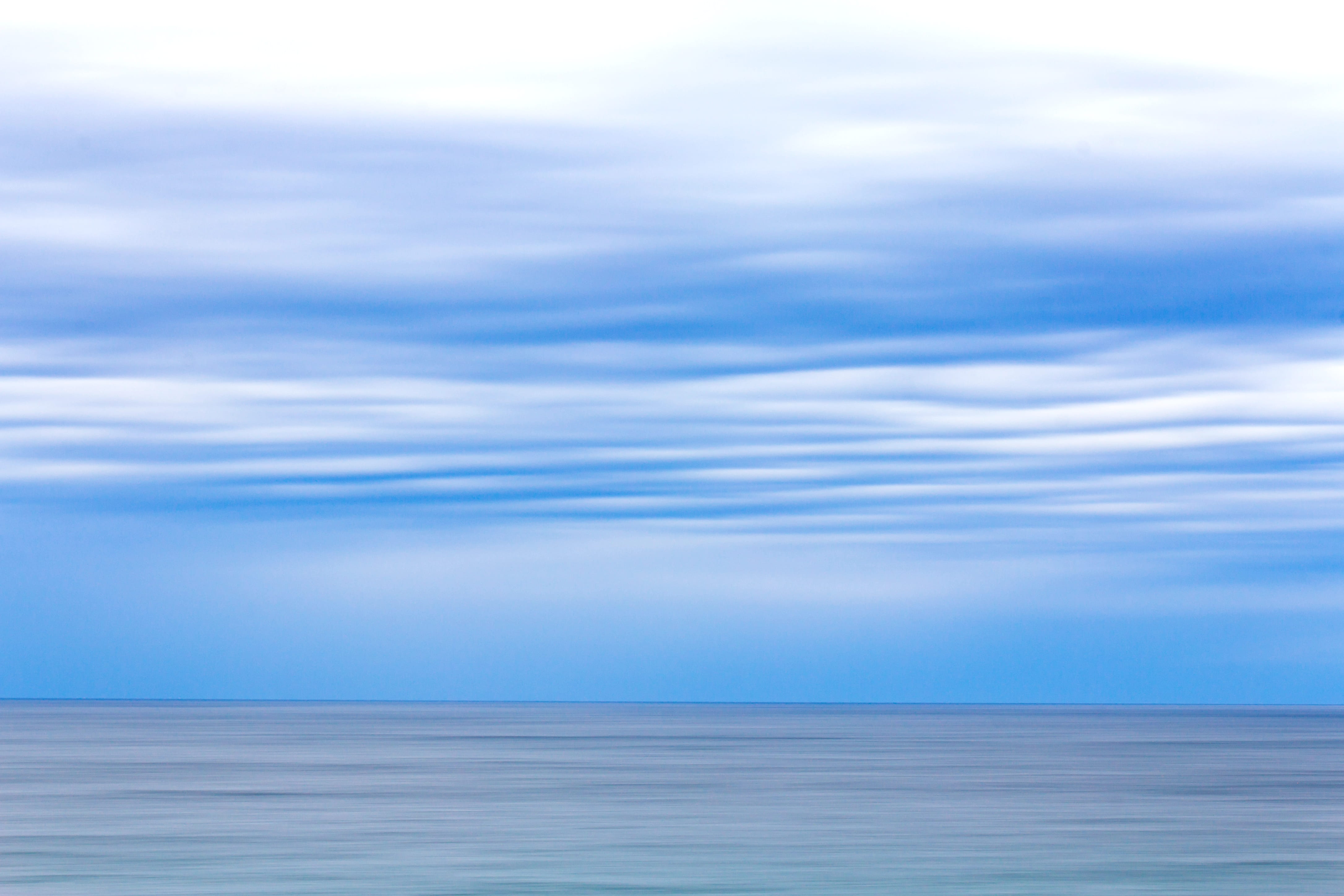 landscape, blurry, sea, tranquil scene, horizon over water, cloud, wind, cloud - sky, minimal, clouds, climate, motion, water, warriewood beach, blur, urban skyline, HD Wallpaper