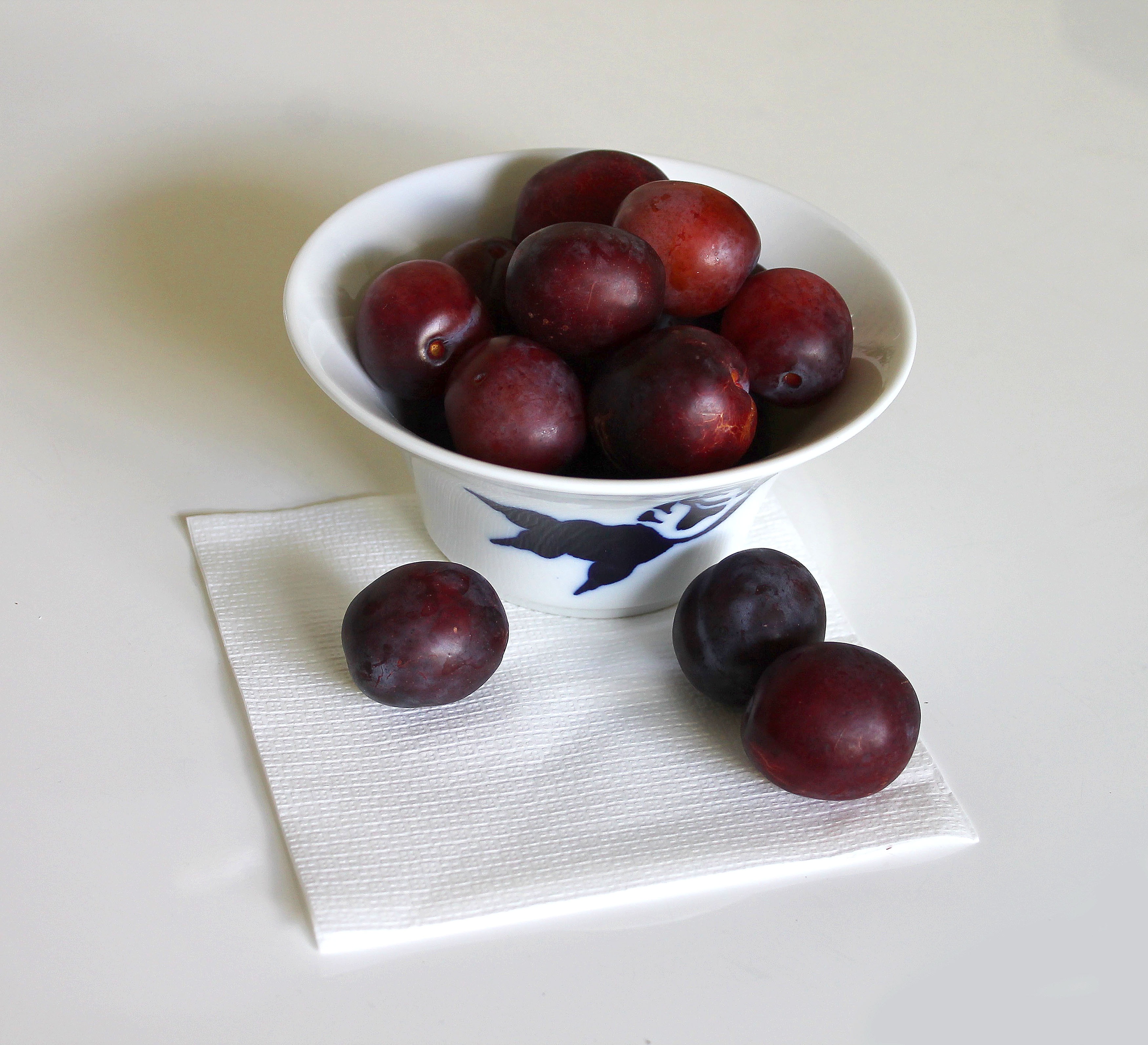 food and drink, no people, grape, freshness, indoors, high angle view, studio shot, food, summer, wellbeing, cherry, table, plum, healthy food, temptation, HD Wallpaper
