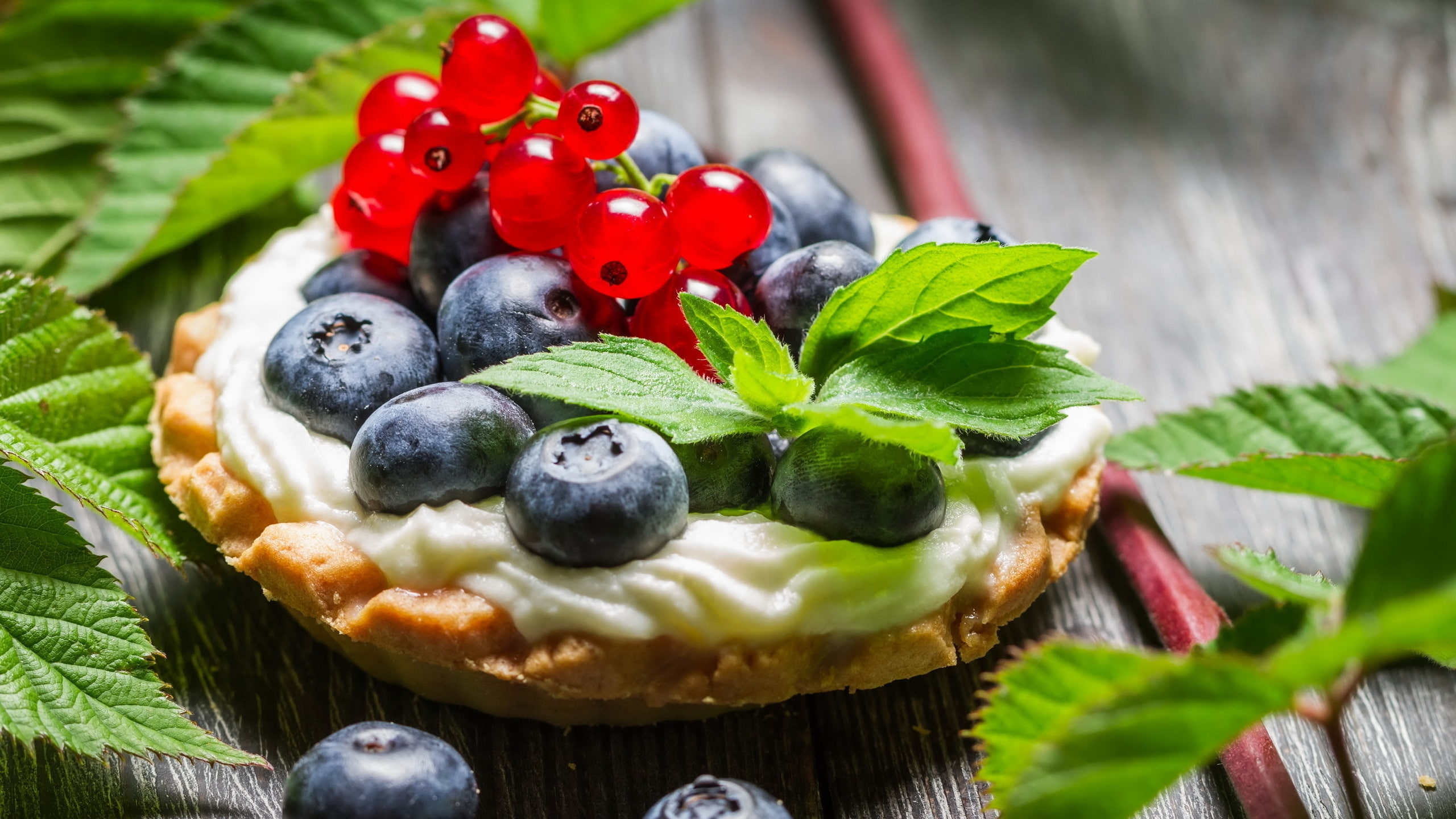 cakes, 2K, cake, fruits, sweets, blueberries, HD Wallpaper