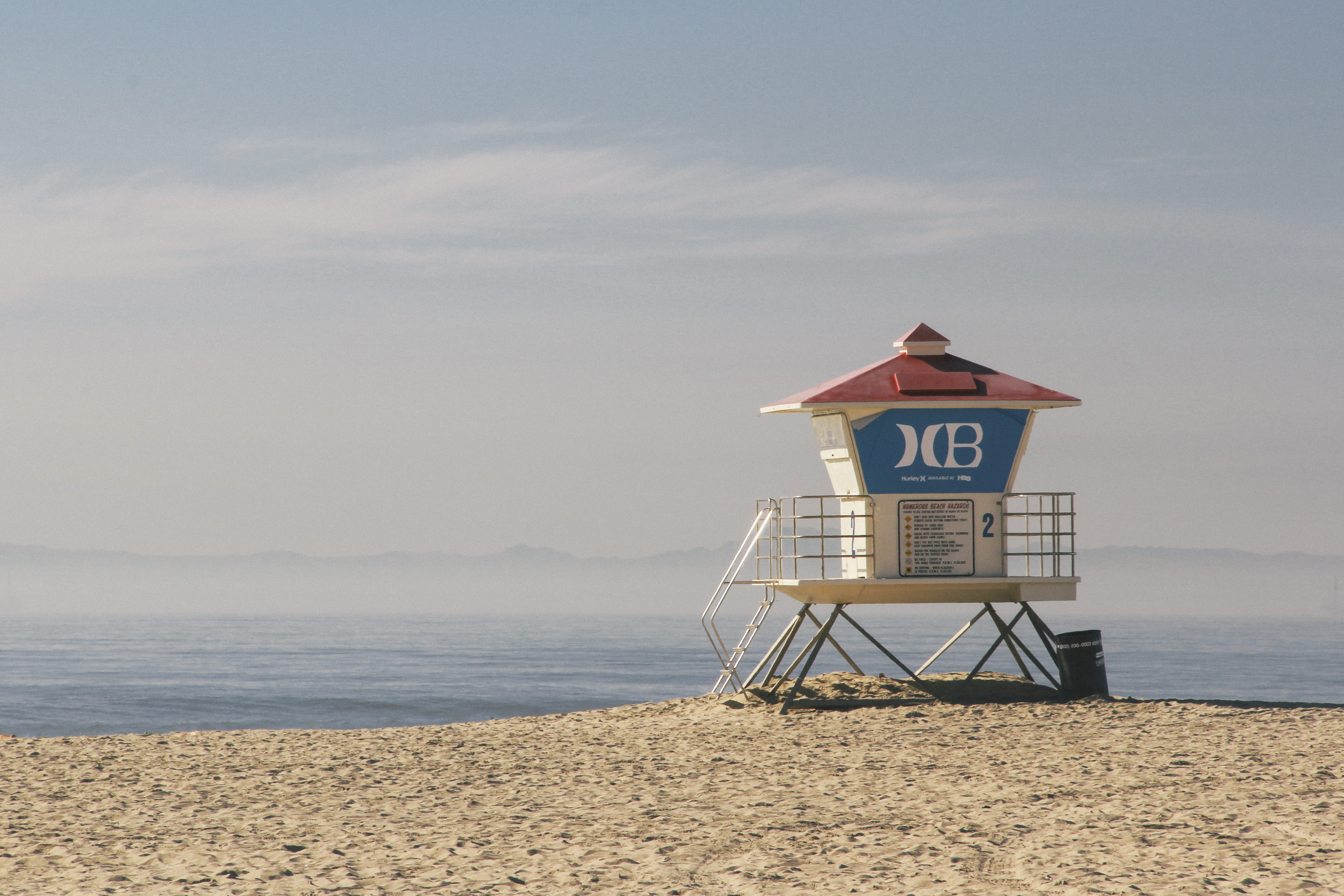 security, outpost, daytime, lifeguard, ocean, cloud - sky, architecture, near, built structure, watch, scenics - nature, coastguard, lifeguard tower, building exterior, HD Wallpaper