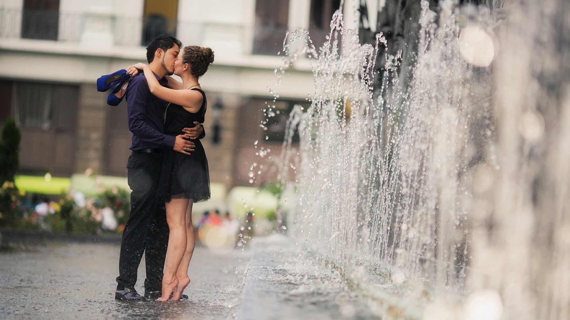 sport, healthy Lifestyle, outdoors, exercising, offspring, kiss, splashing, date, wet, rain, dress, females, running, casual clothing, cheerful, shirt, HD Wallpaper