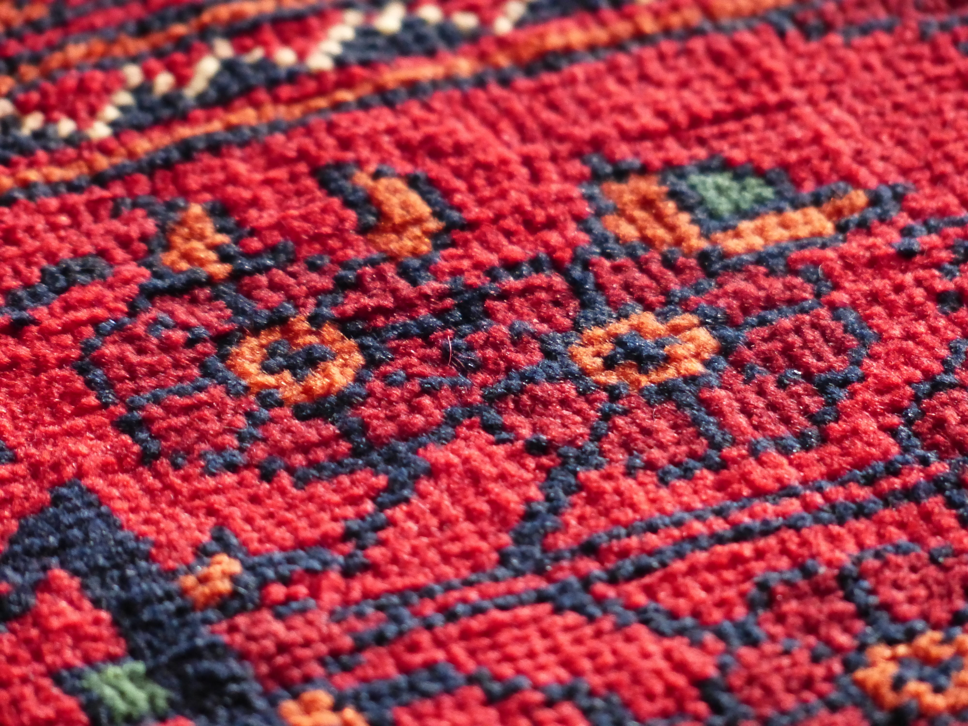 flower, carpet weaving center, textured, thread, selective focus, craft, orange color, color, duvet, Silk, indoors, detail, Carpet, backgrounds, raw silk, HD Wallpaper