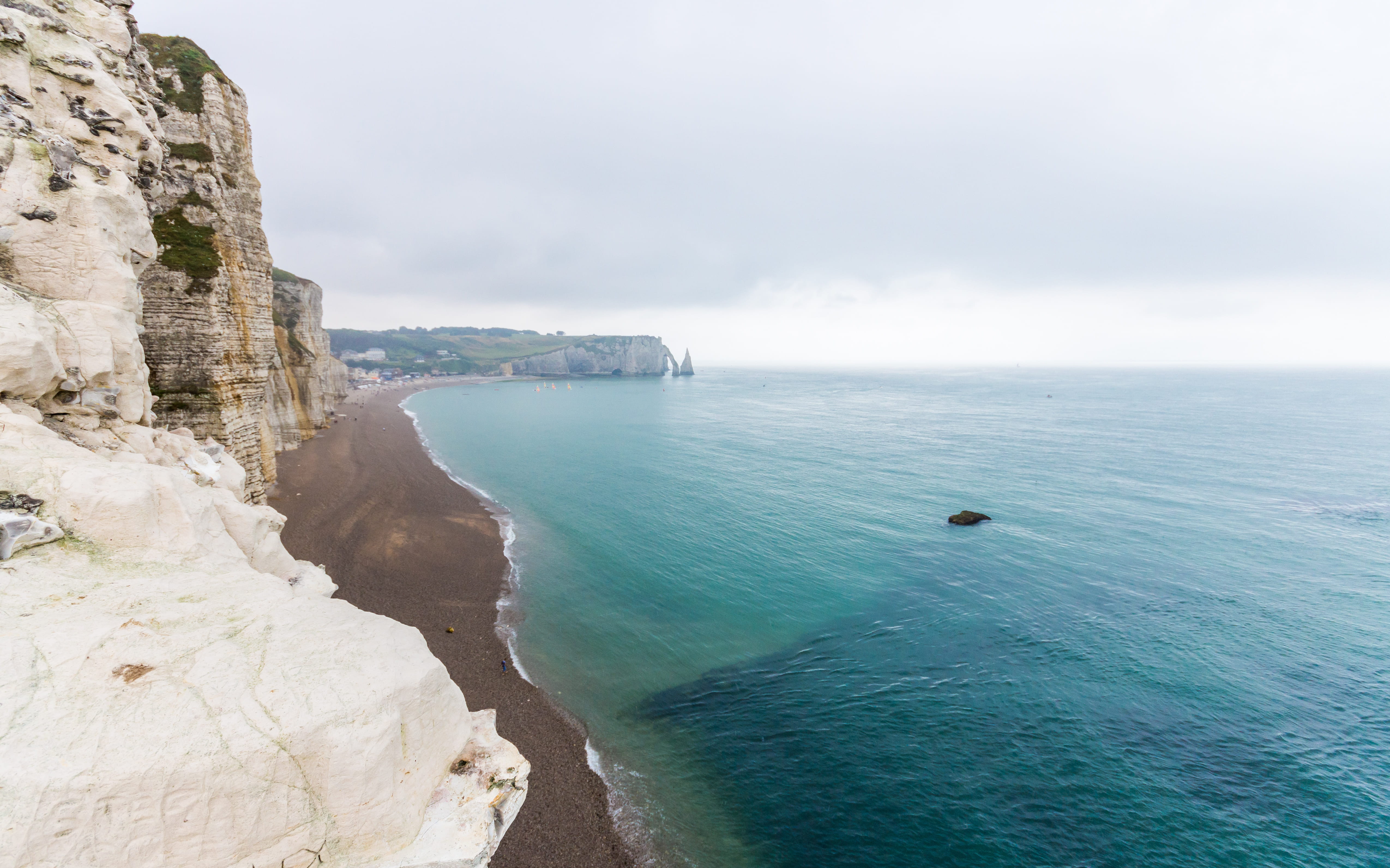 non-urban scene, scenics - nature, eroded, sand, nature, landscape, étretat, rock formation, mountain, france, solid, rock - object, water, turquoise colored, HD Wallpaper