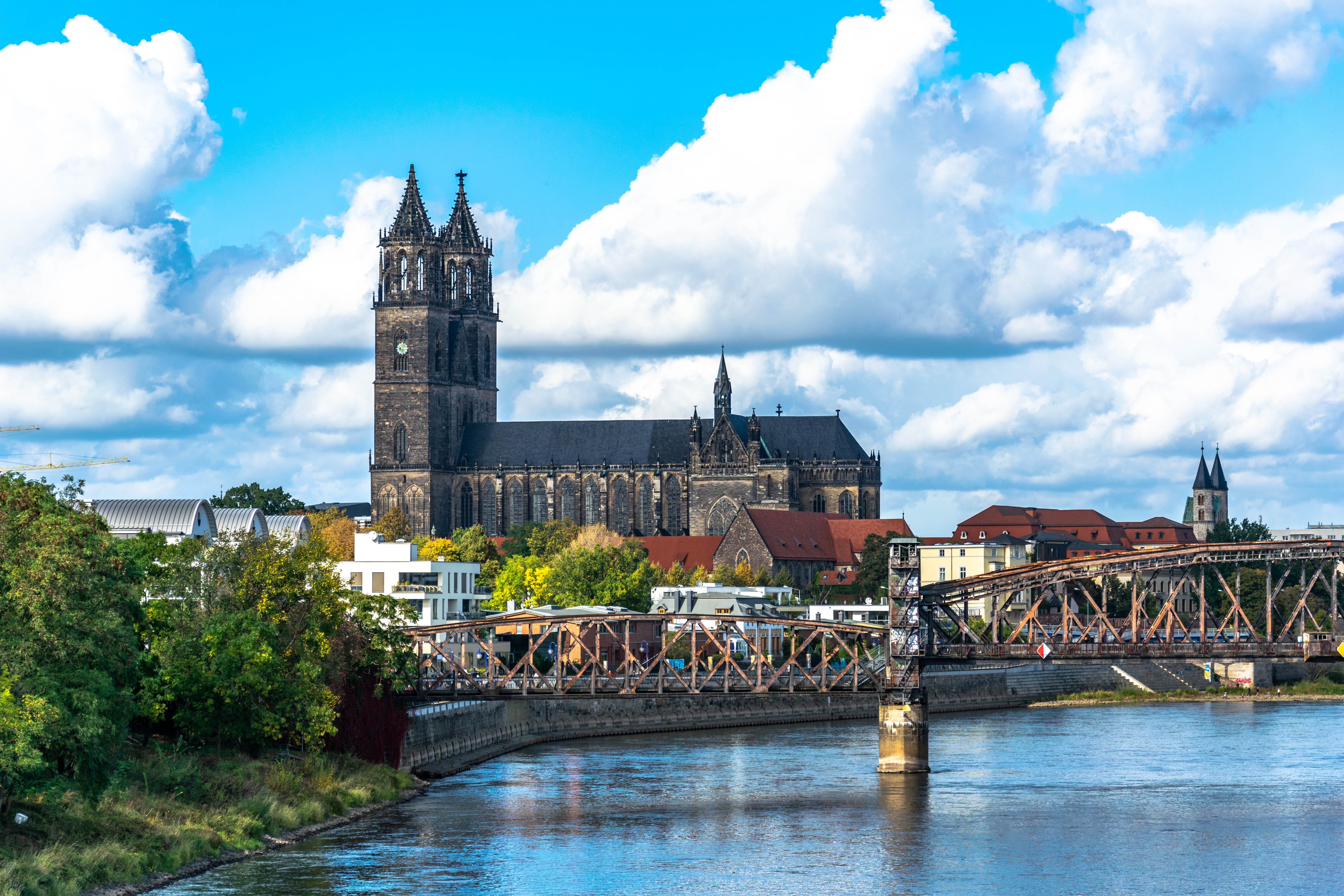 church, tower, architecture, city view, river, travel destinations, shore stone, bridge, tourism, homes, no people, spire, building exterior, bridge - man made structure, HD Wallpaper