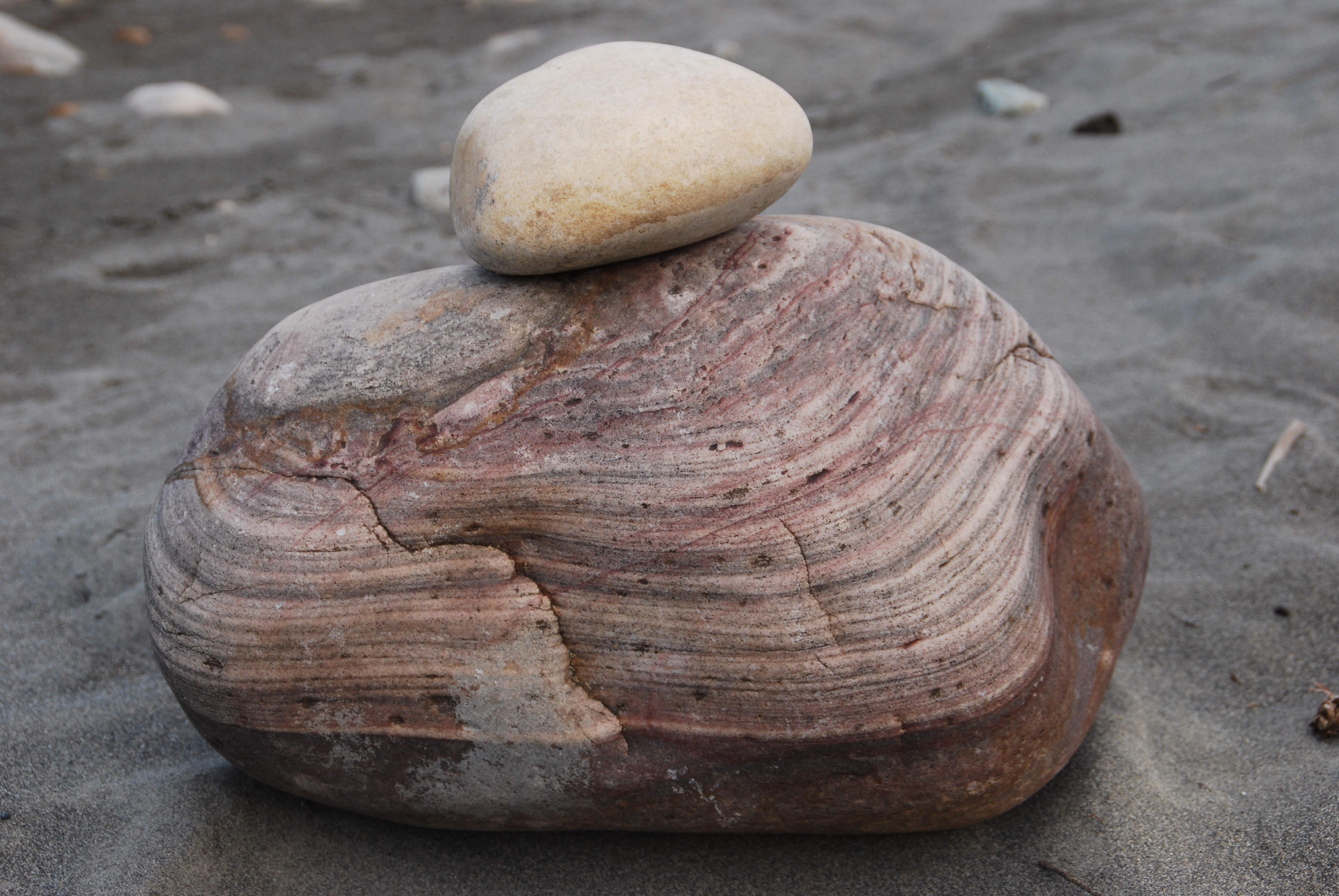 rock - object, land, nature, rough, day, riverbed, stone - object, solid, stone, focus on foreground, single object, 4K, still life, close-up, beach, rock, HD Wallpaper