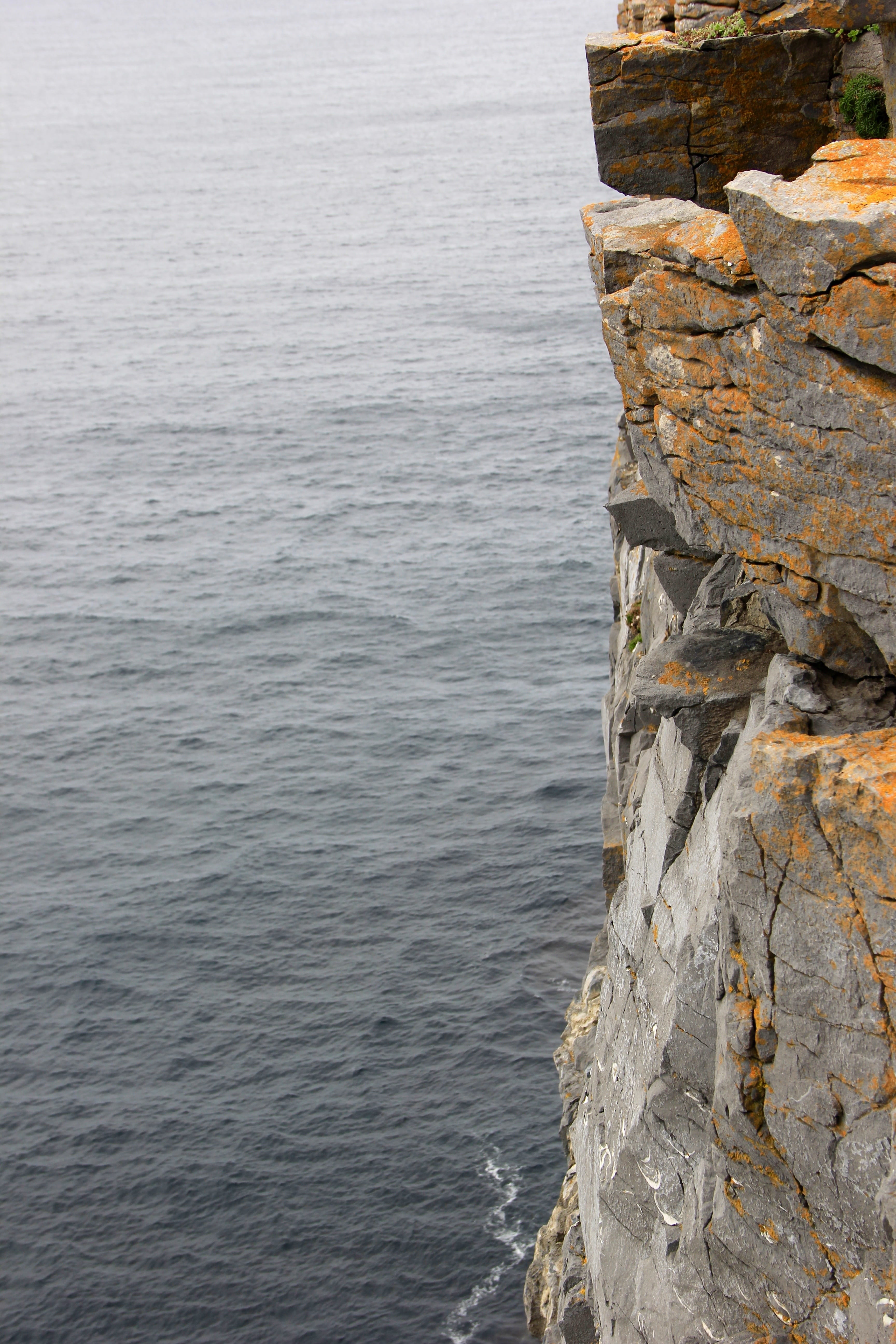 solid, water, tranquility, non-urban scene, high angle view, built structure, architecture, beauty in nature, Cliffs Of Moher, wall, atlantic, Ocean, Irish, Phone HD Wallpaper