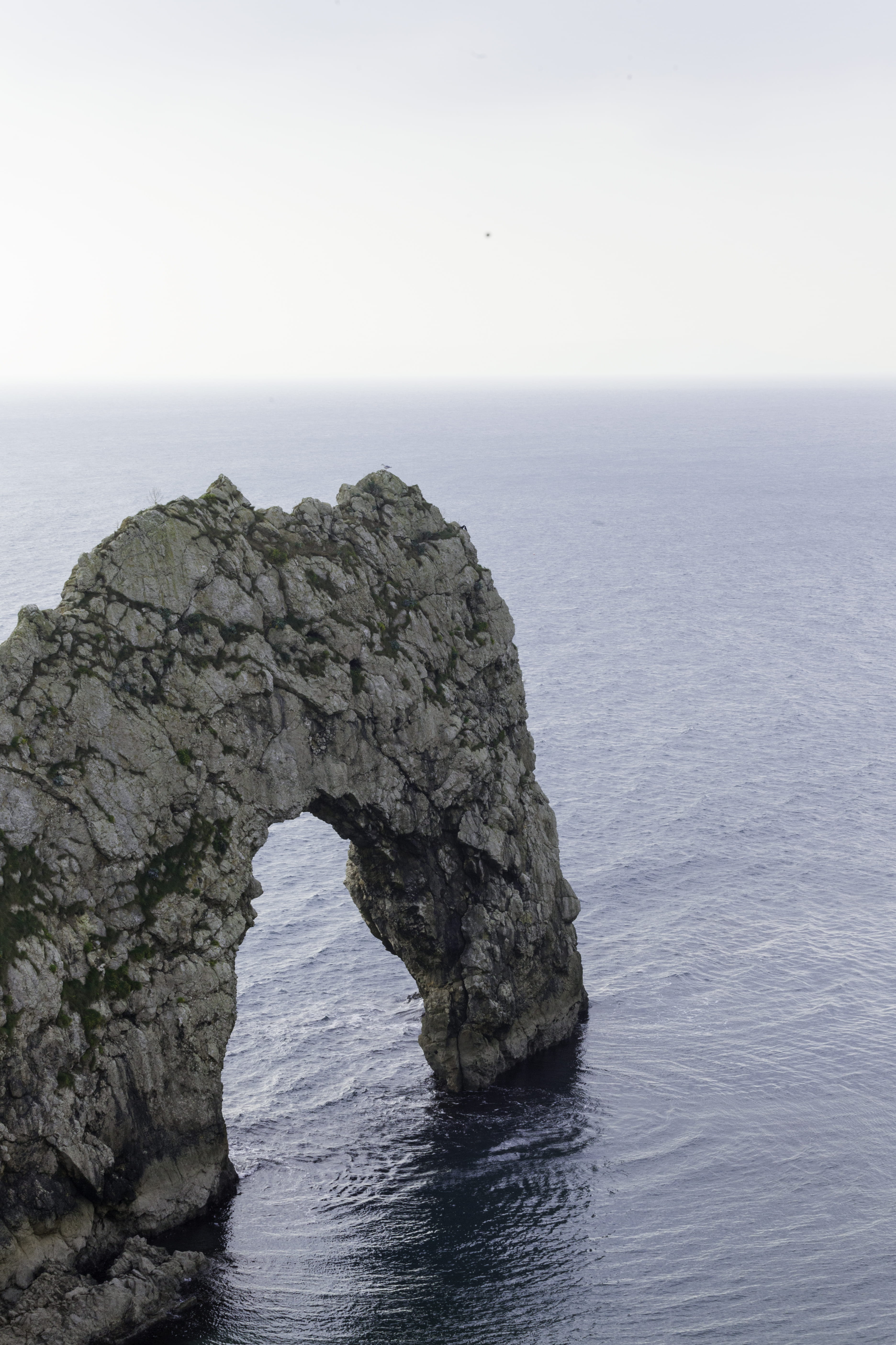 water, scenics - nature, arch, sea, united kingdom, beauty in nature, eroded, wareham, idyllic, 5K, durdle door, rock, tranquil scene, lulworth cove, sky, Phone HD Wallpaper