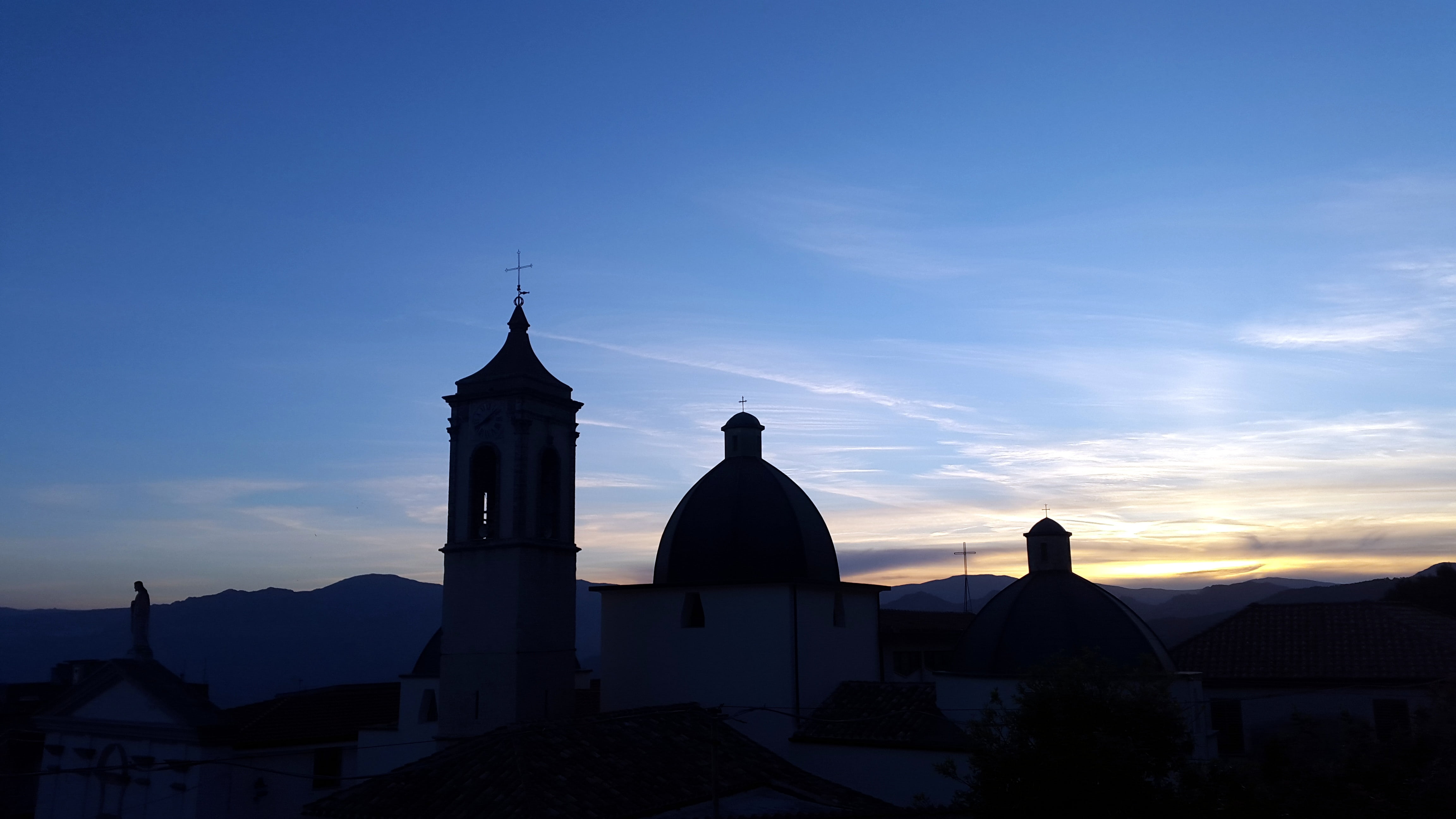building, spire, cloud - sky, cathedral, place of worship, sunset, mediterranean, religion, travel destinations, building exterior, built structure, nature, HD Wallpaper