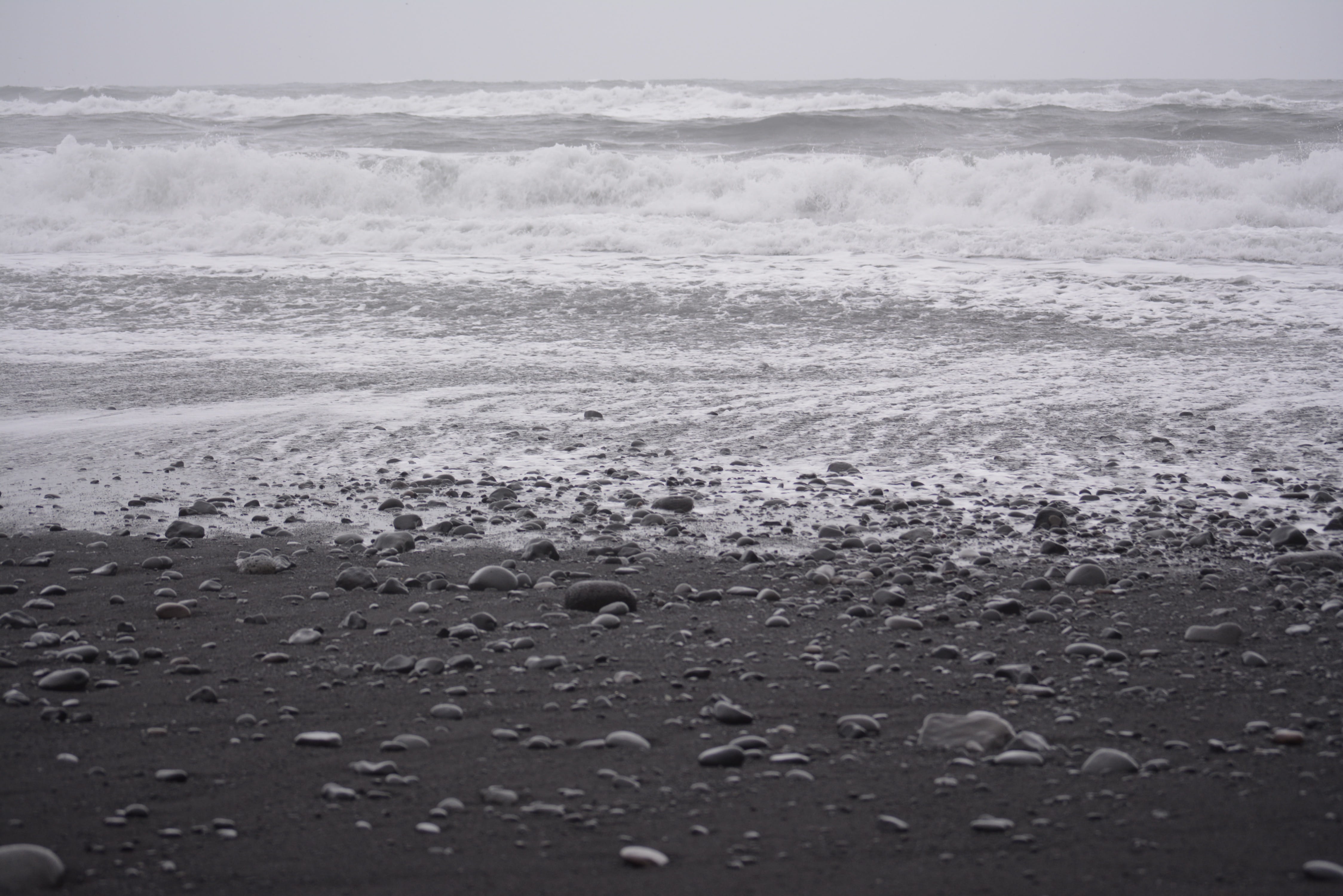wave, water, outdoors, wet, sky, nature, no people, tranquility, black sand, beach, sea, horizon, land, winter, motion, reynisfjara, iceland, atlantic ocean, HD Wallpaper