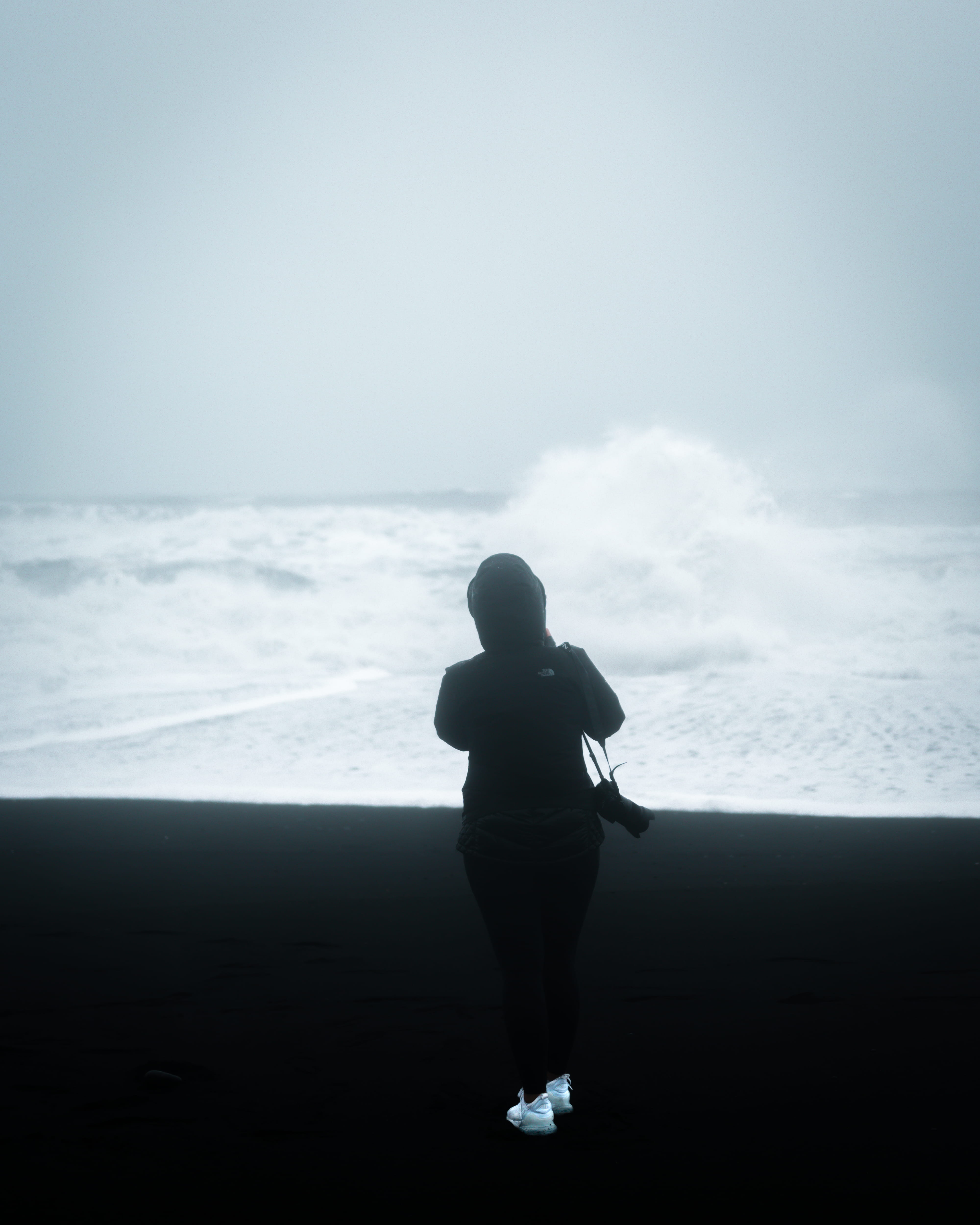 trip, outdoors, holiday, land, nature, water, full length, black sand beach, iceland, sport, lifestyles, fitness, silhouette, jogging, human, camera, 4K, Phone HD Wallpaper