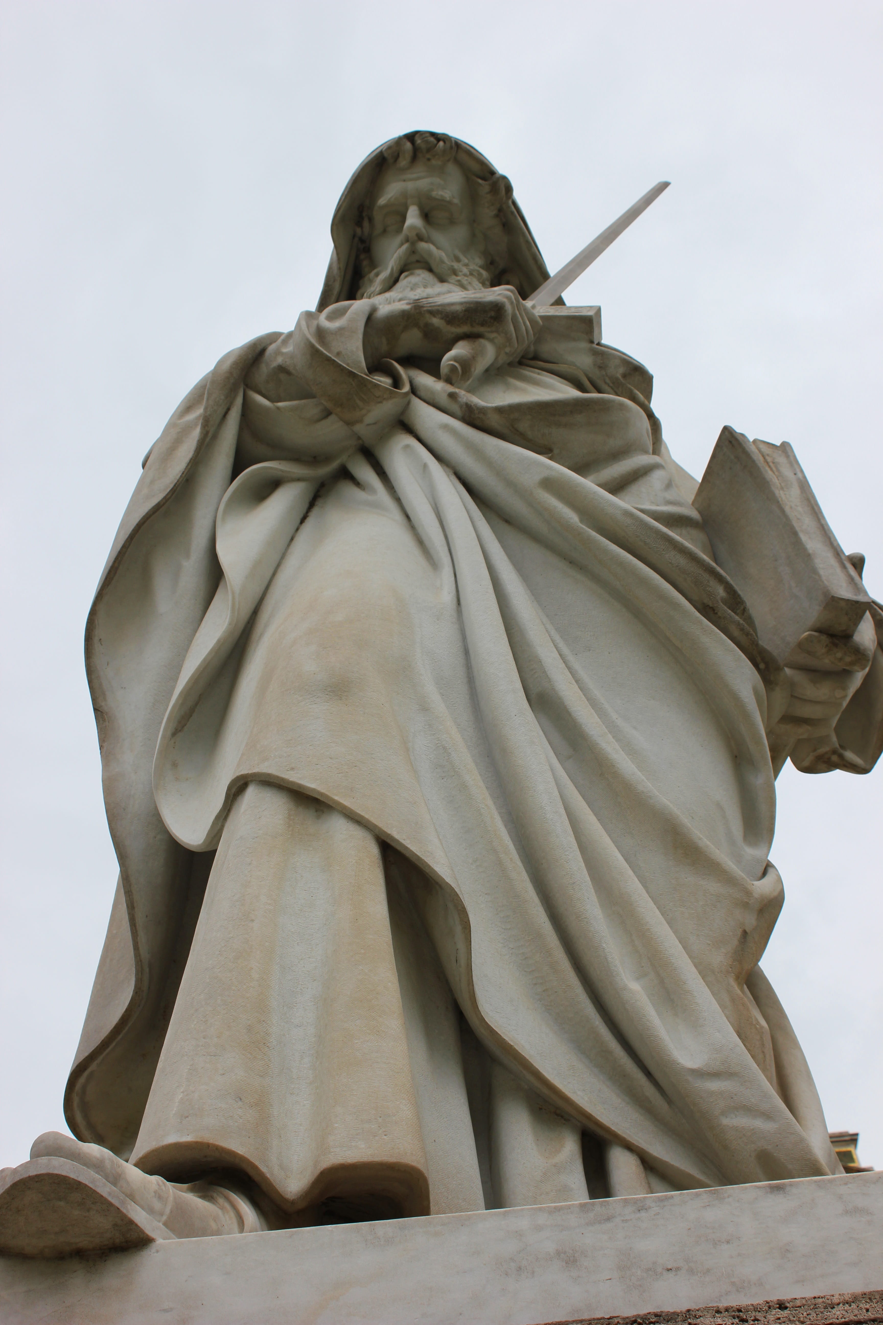 no people, male likeness, statue, apostle, st paul, creativity, angel, sky, female likeness, human representation, marble, architecture, 5K, representation, Phone HD Wallpaper