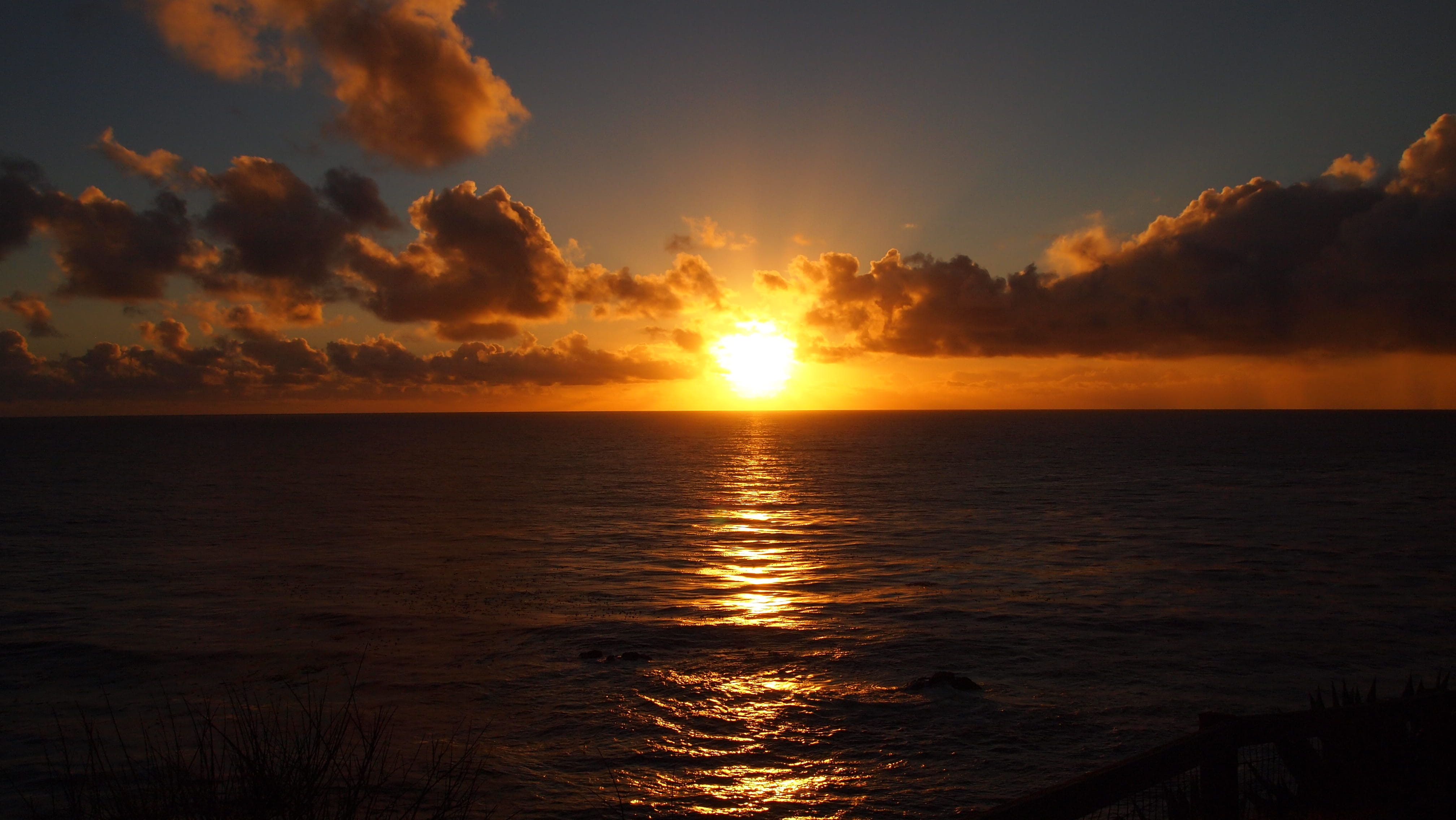 reflection, nature, water, horizon, esalen institute, clouds, beauty in nature, god, fall, horizon over water, ocean, tranquility, pacific, cloud - sky, HD Wallpaper