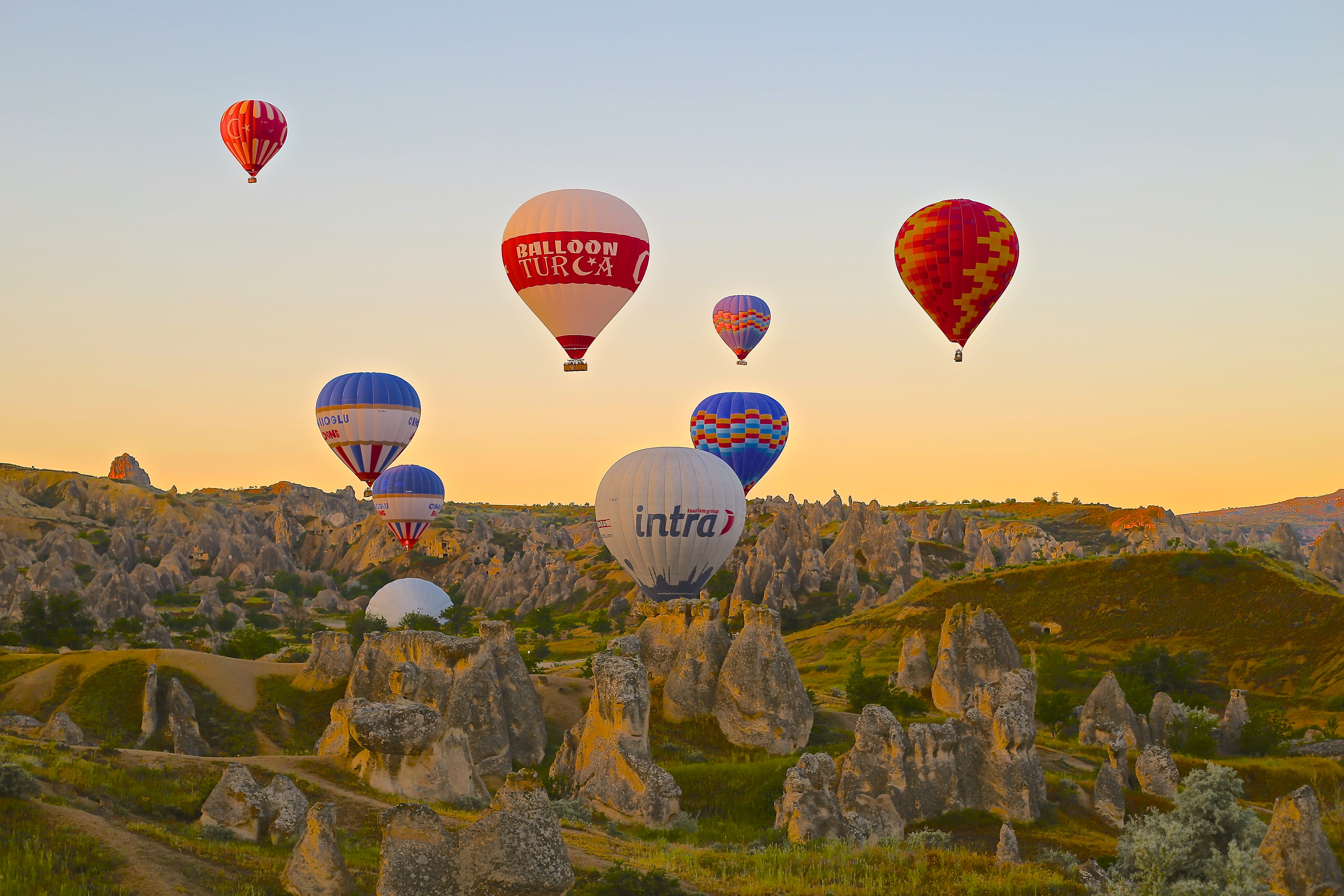 travel destinations, mountain, ballooning festival, turkey, mid-air, adventure, hot air balloon, mode of transportation, freedom, landscape, scenics - nature, HD Wallpaper