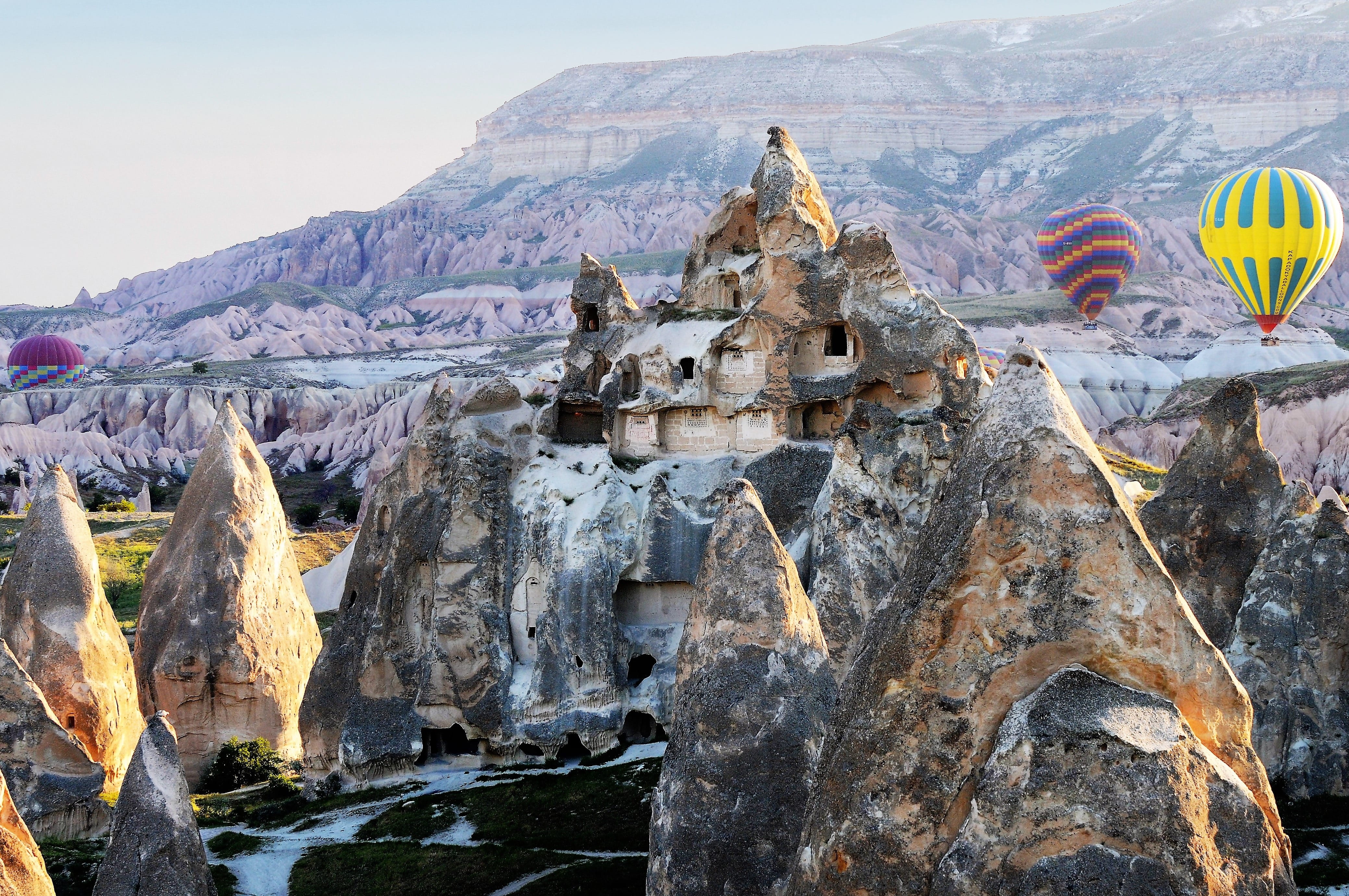 beauty in nature, house, aircraft, 4K, sky, outdoors, transport, hot-air ballooning, tranquil scene, travel destinations, solid, turkey, rock, religion, HD Wallpaper