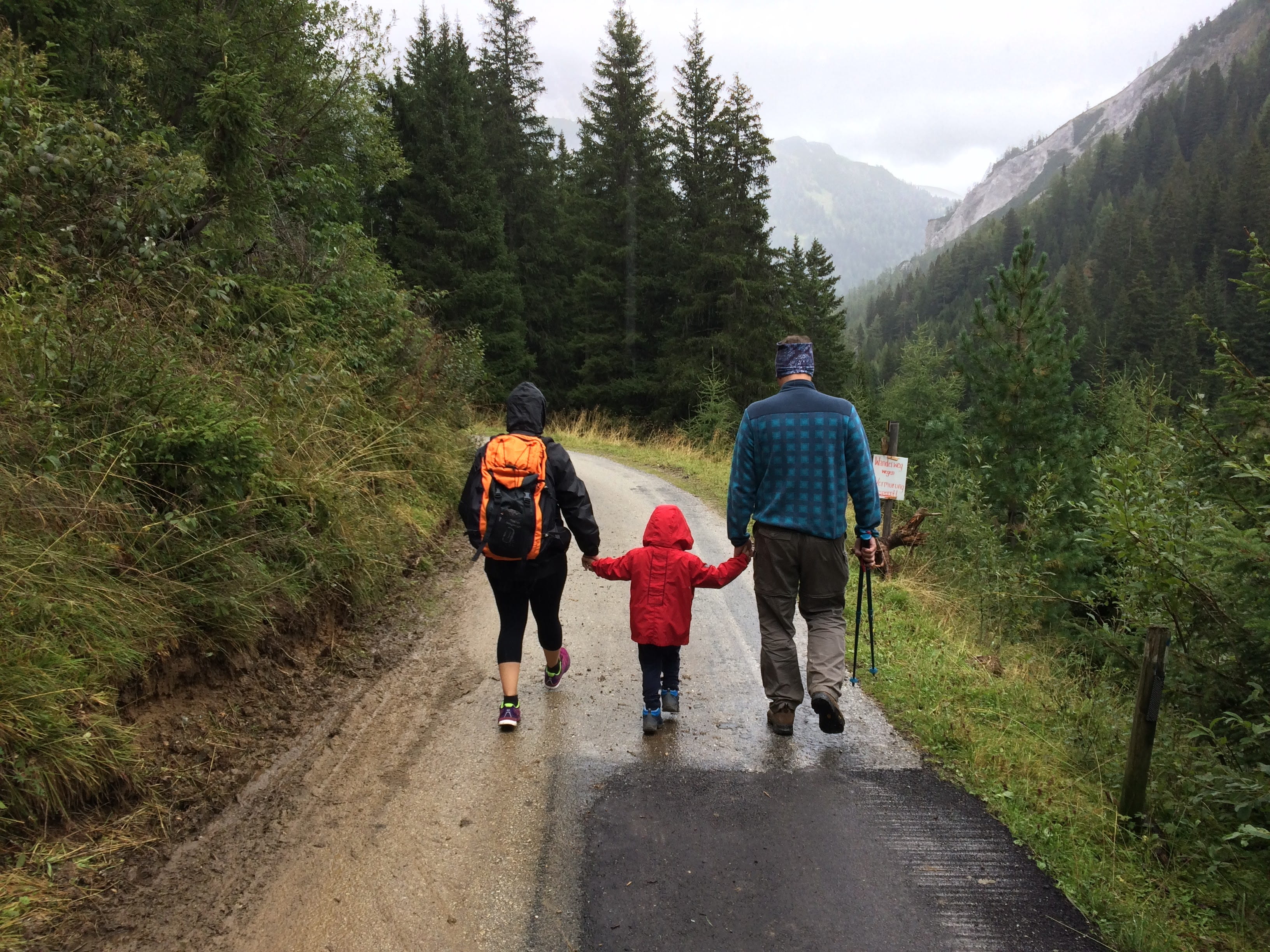 togetherness, hands, leisure activity, real people, women, rear view, adventure, hiking, day, road, kid, wet, family, rain, 2K, path, outdoor, hike, dirt, HD Wallpaper