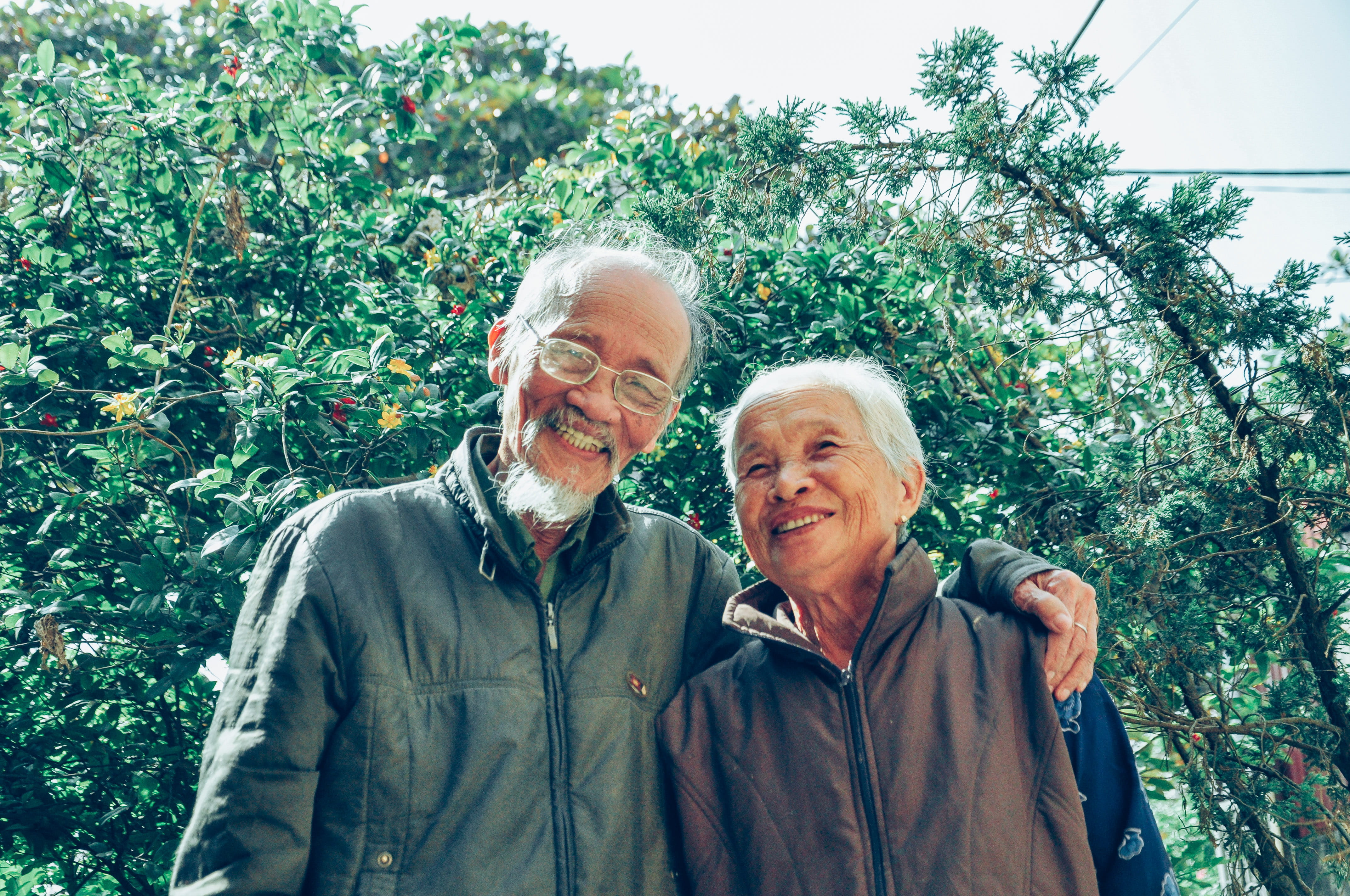 husband, men, eyewear, man, senior couple, couple, female, portrait, two people, senior men, wear, bonding, senior adult, husband and wife, old man, smiling, HD Wallpaper