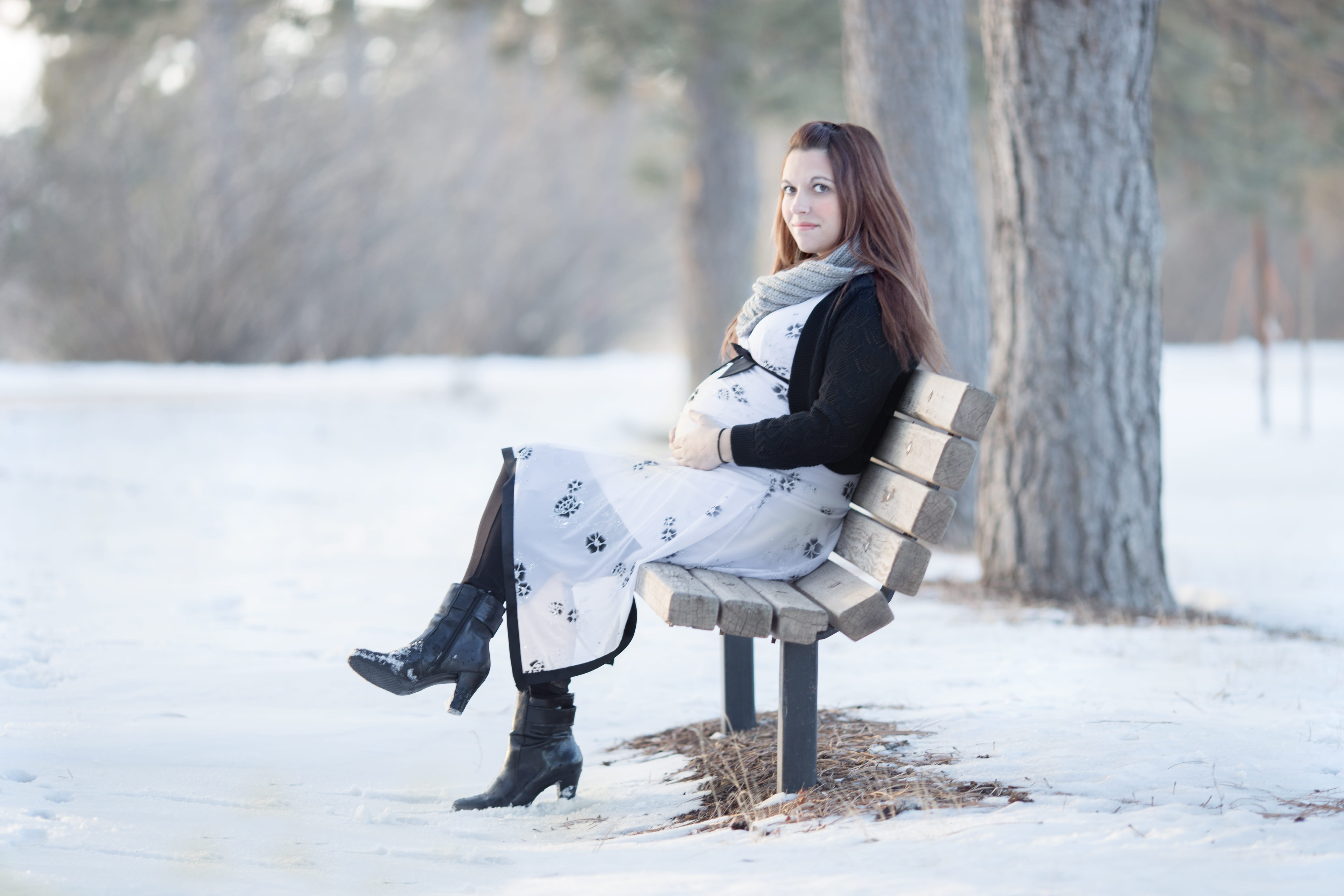 female, bench, leisure activity, ice, warm clothing, time, people, one Person, clothing, beautiful, hairstyle, adult, winter, pregnancy, females, woman, HD Wallpaper