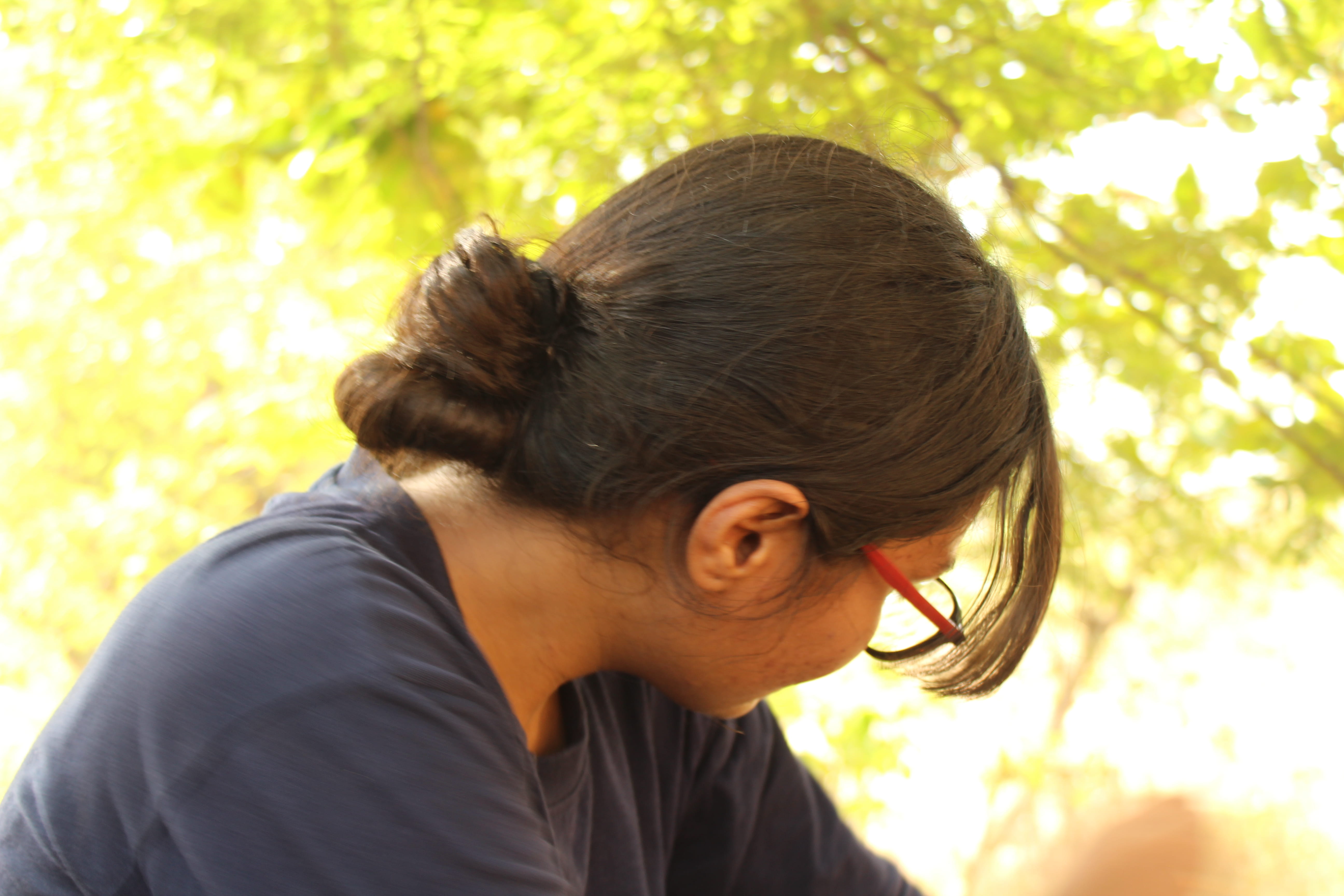 hairstyle, one person, close up, plant, focus on foreground, casual clothing, tree, 5K, candid, men, navi mumbai, close-up, nature, no filter, portrait, HD Wallpaper