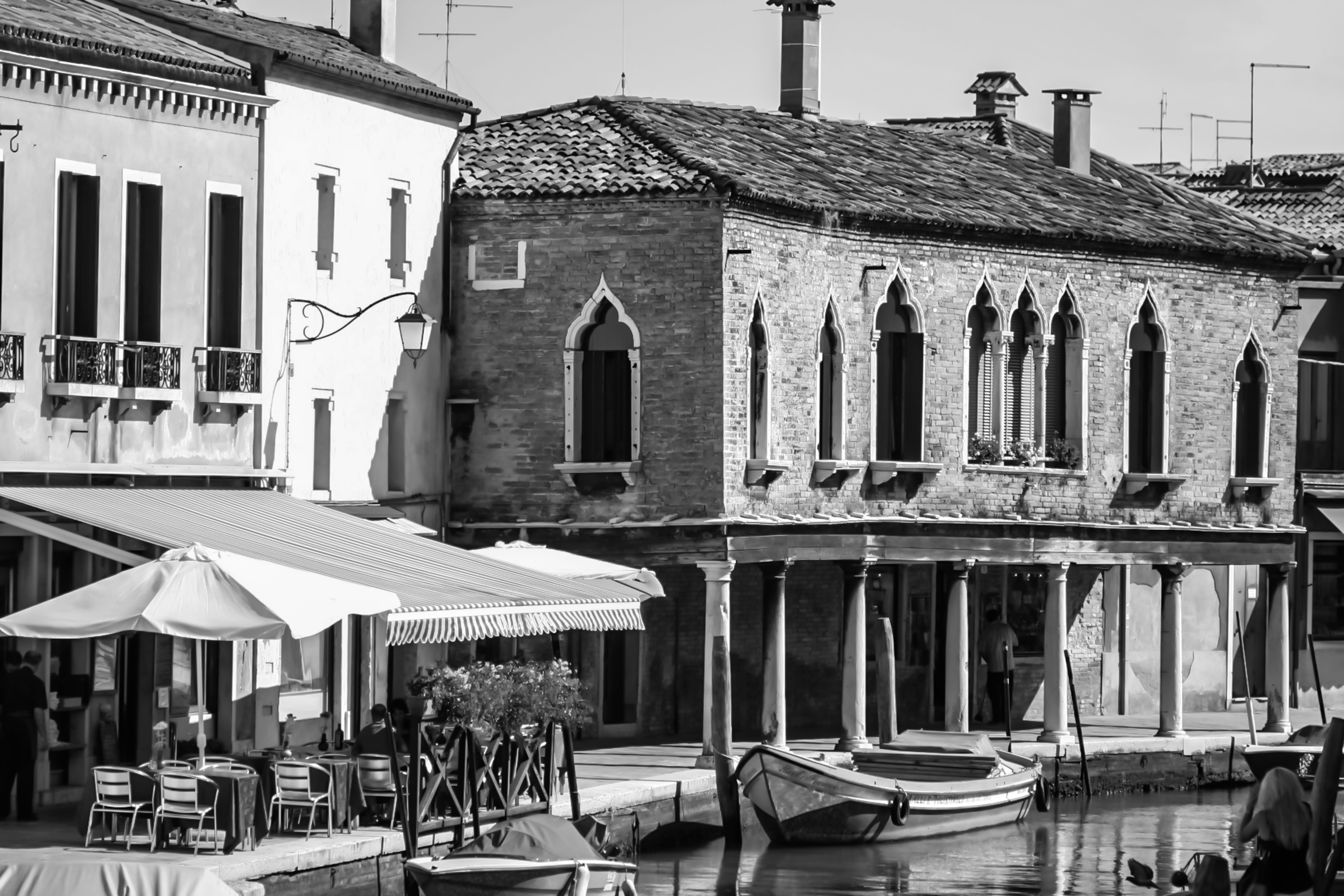 venessia, no people, built structure, transportation, 10-30-18, water, murano, canal, building, romantic, moored, nautical vessel, city, sunlight, mode of transportation, HD Wallpaper