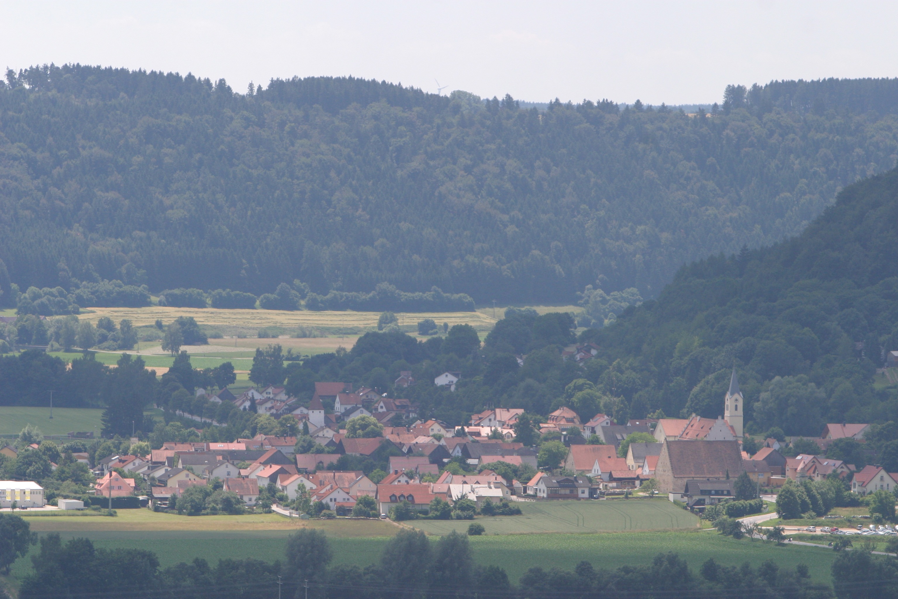 landscape, 2K, day, environment, no people, plant, upper palatinate, foresight, city, residential district, mountain, romance, townscape, outdoors, altmühltal nature park, HD Wallpaper