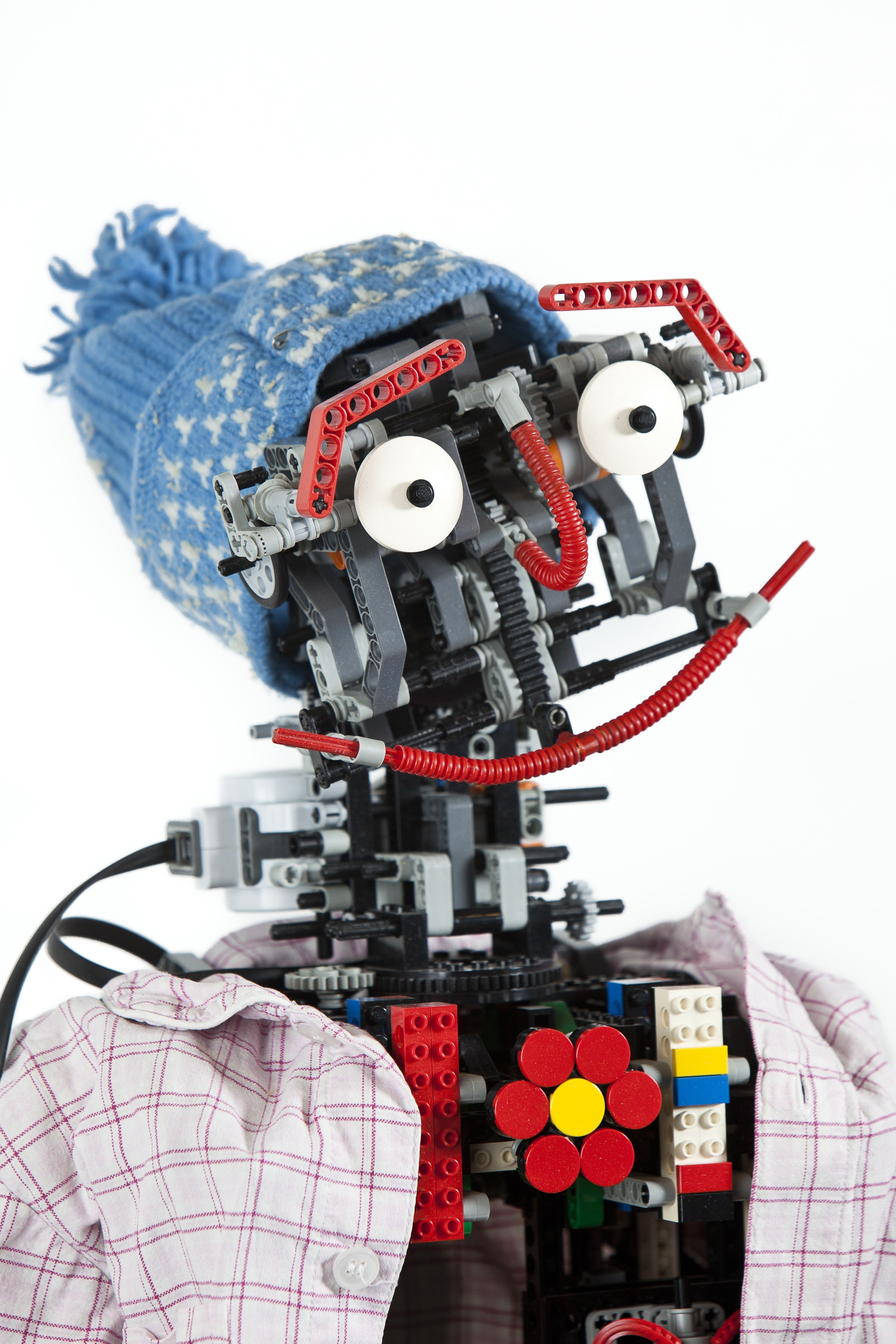 robot, technology, white background, 4K, eyes, LEGO, gears, face, hat, shirt, flowers, bricks, pipes, toys, Phone HD Wallpaper