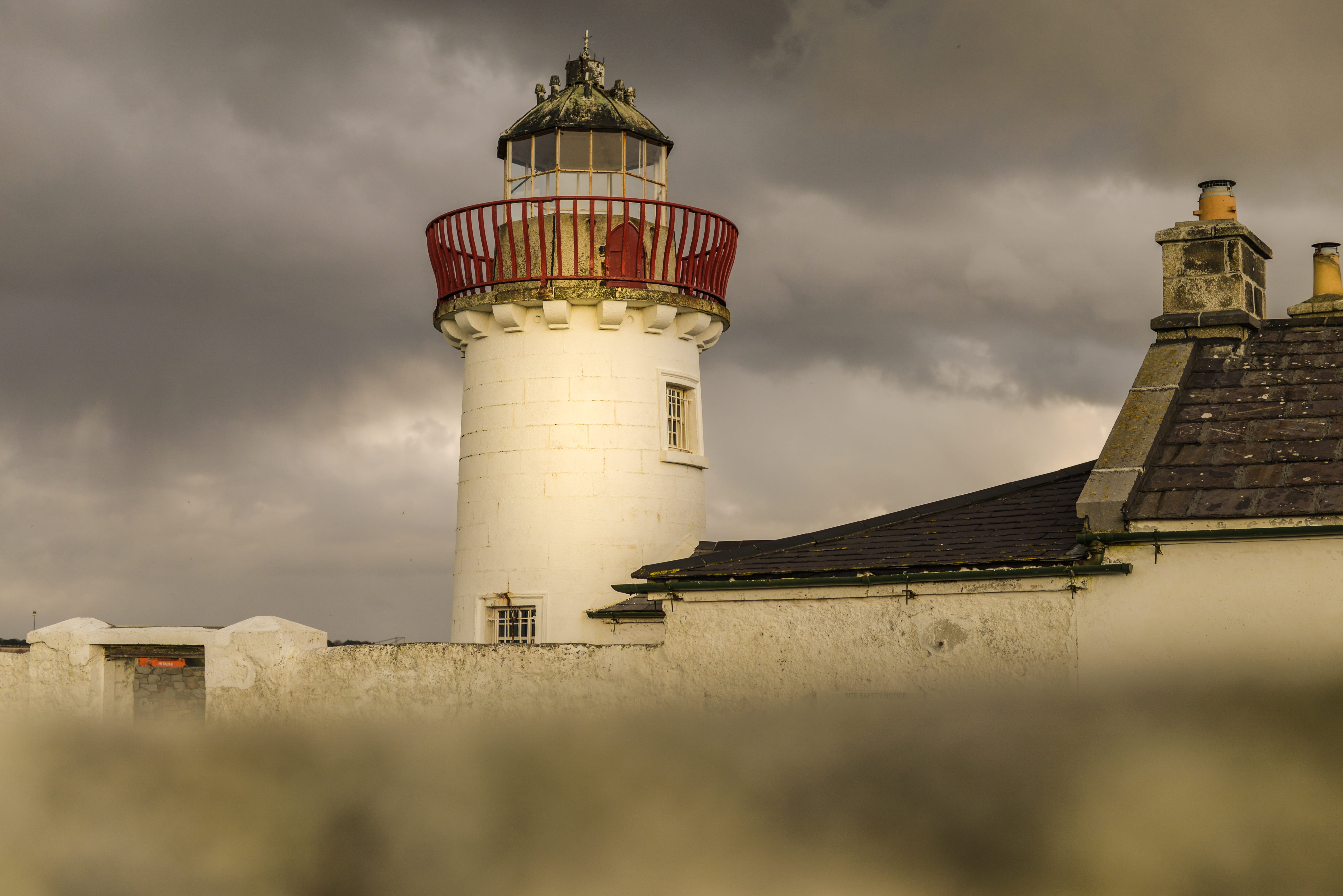 sky, building, nature, cloud - sky, safety, security, guidance, day, galway, focus on background, protection, 5K, history, built structure, low angle view, HD Wallpaper