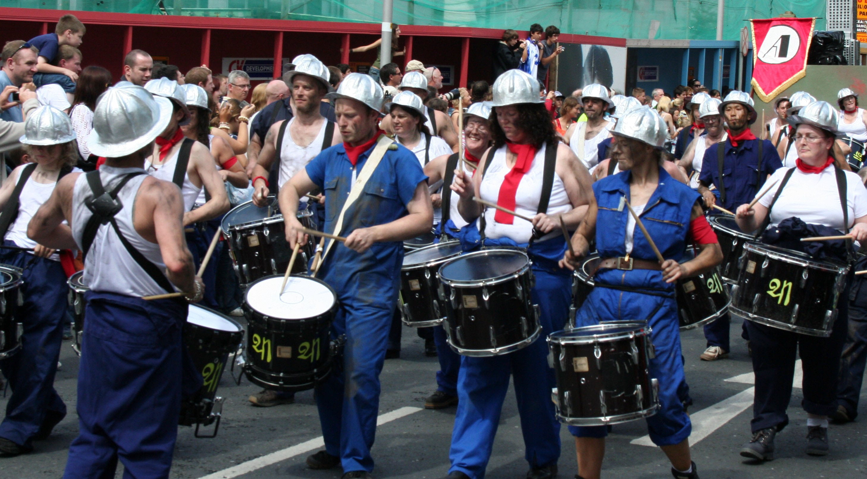 musical Band, drummer, musical equipment, drum - percussion instrument, large group of people, drum, adult, artist, celebration, marching, parade, event, HD Wallpaper
