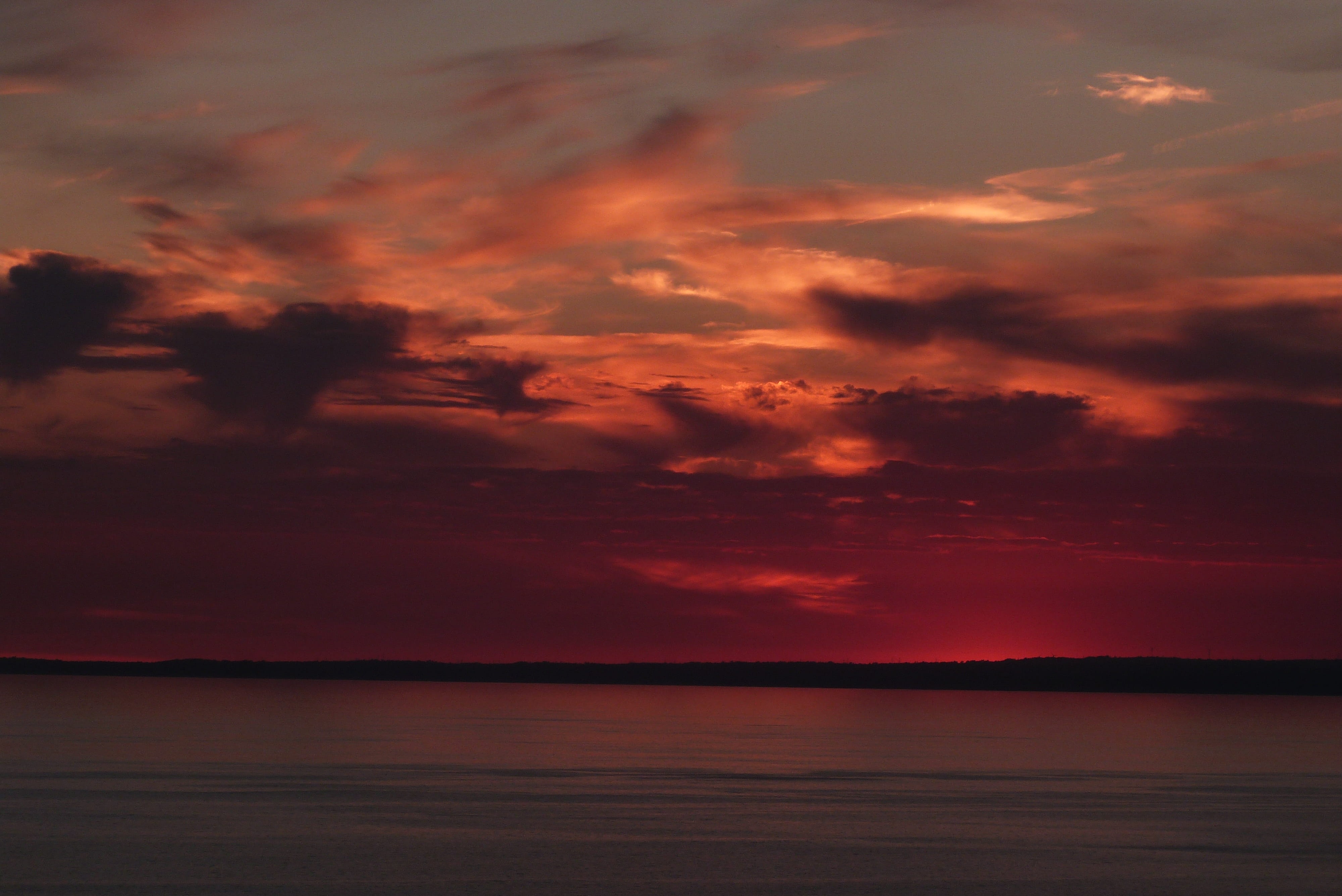 sea, scenic, scenics, sun, summer, horizon, idyllic, nature, outdoors, orange color, Sunset, beauty in nature, cloud - sky, cloud, Sea, tranquil scene, HD Wallpaper