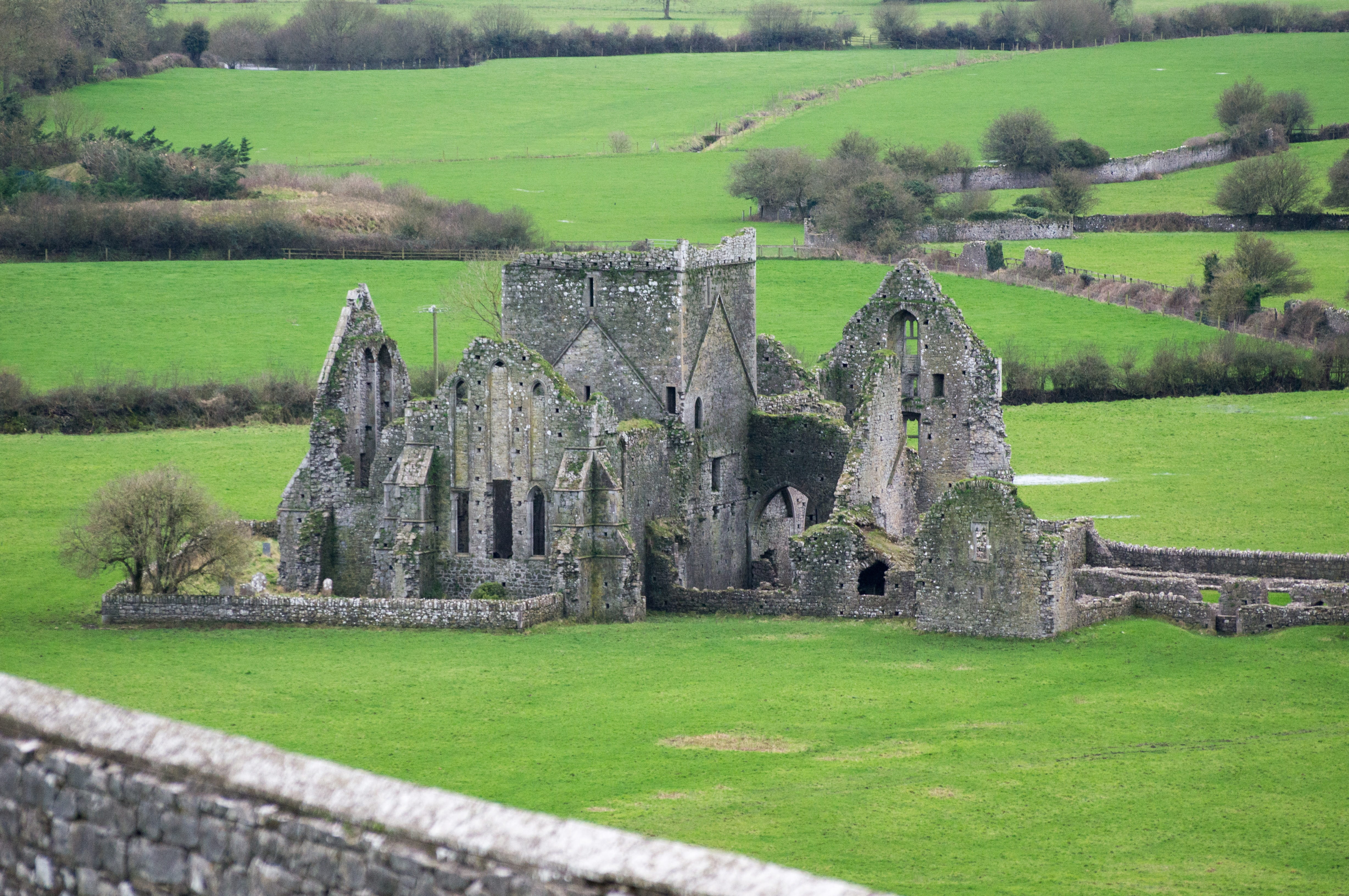 ruined, stone, day, archaeology, nature, 4K, land, grass, tourism, building exterior, field, green color, architecture, no people, ancient civilization, HD Wallpaper