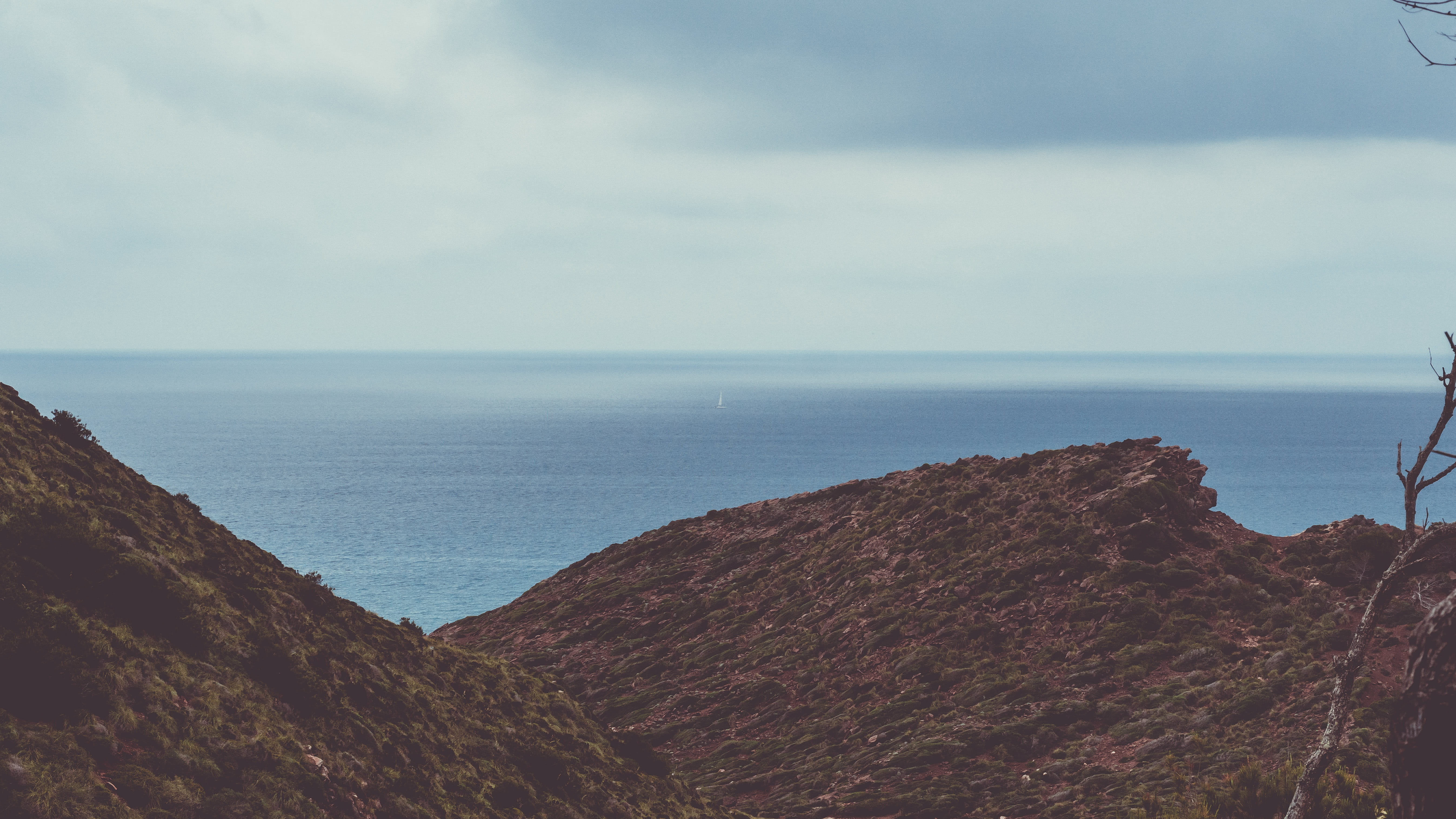 menorca, tranquility, minorca, beach, water, cloud - sky, sailing boat, sea, day, idyllic, horizon, land, spain, sail, sky, tranquil scene, non-urban scene, HD Wallpaper