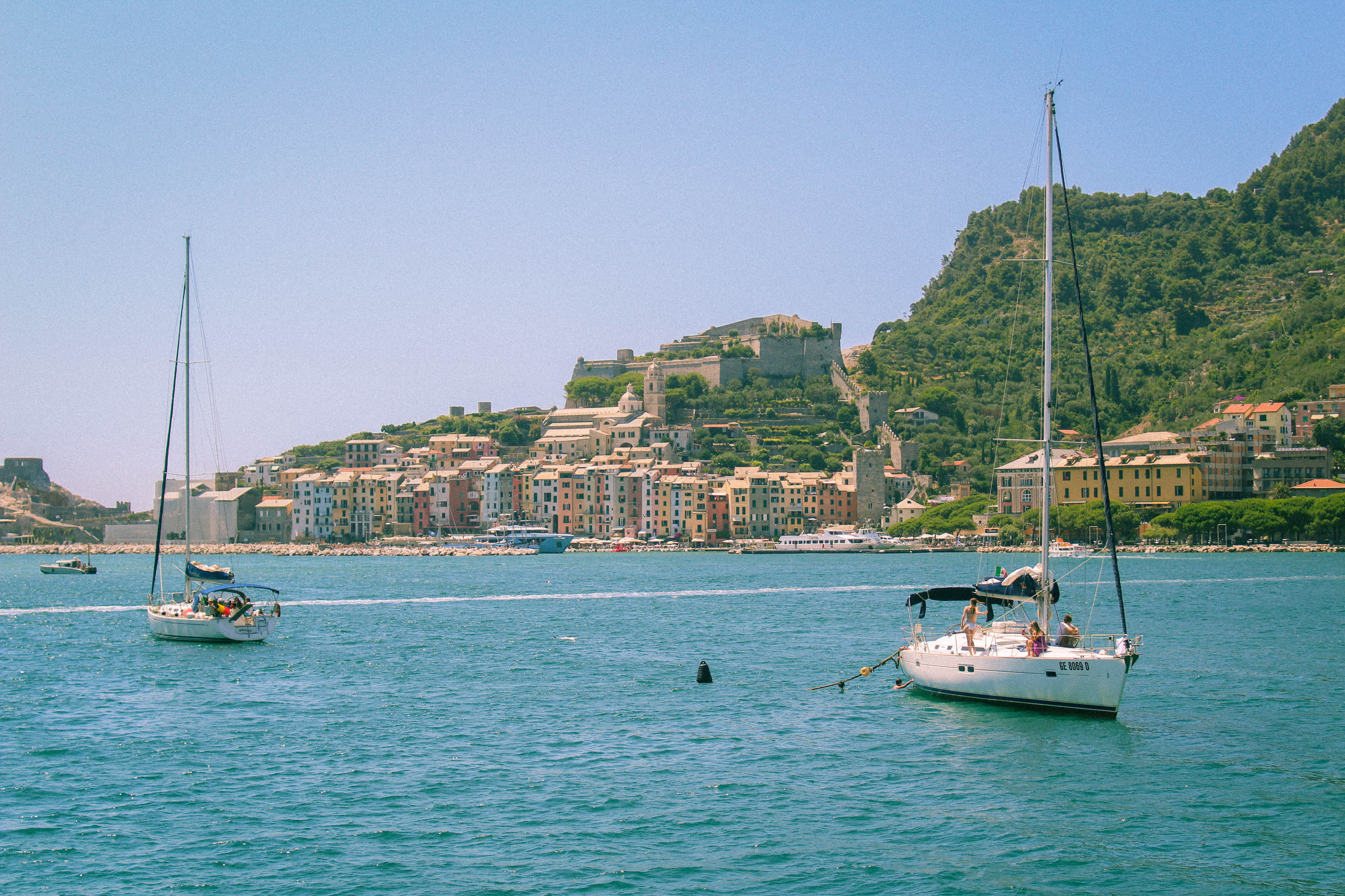 italy, building, sea, green, waterfront, travel, sailboat, day, mode of transportation, portevenere, colours, sailing, built structure, no people, building exterior, HD Wallpaper