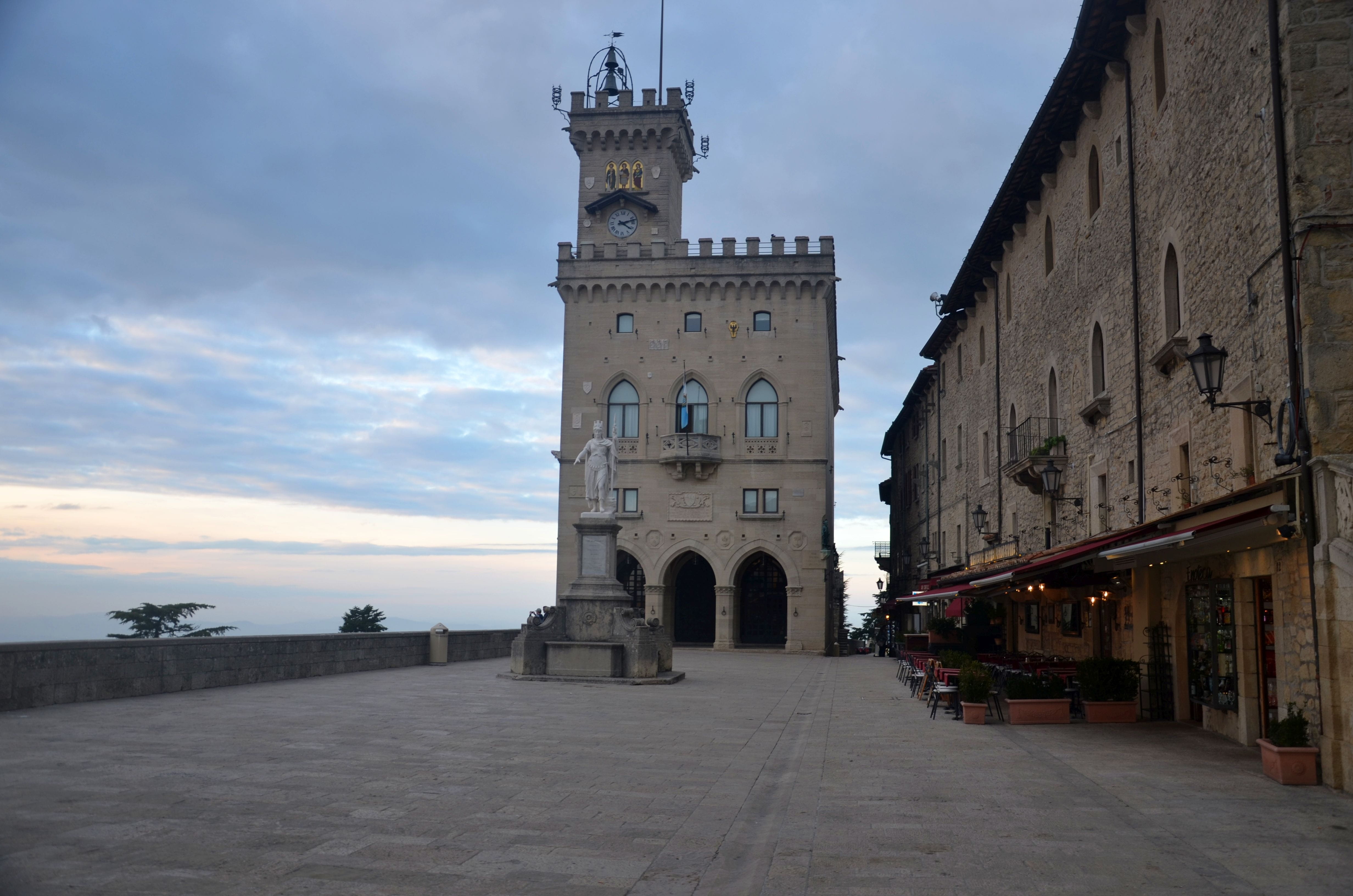 tourism, built structure, san marino, nature, piazza, 4K, spire, travel destinations, spirituality, the past, belief, outdoors, cloud - sky, torre, direction, HD Wallpaper