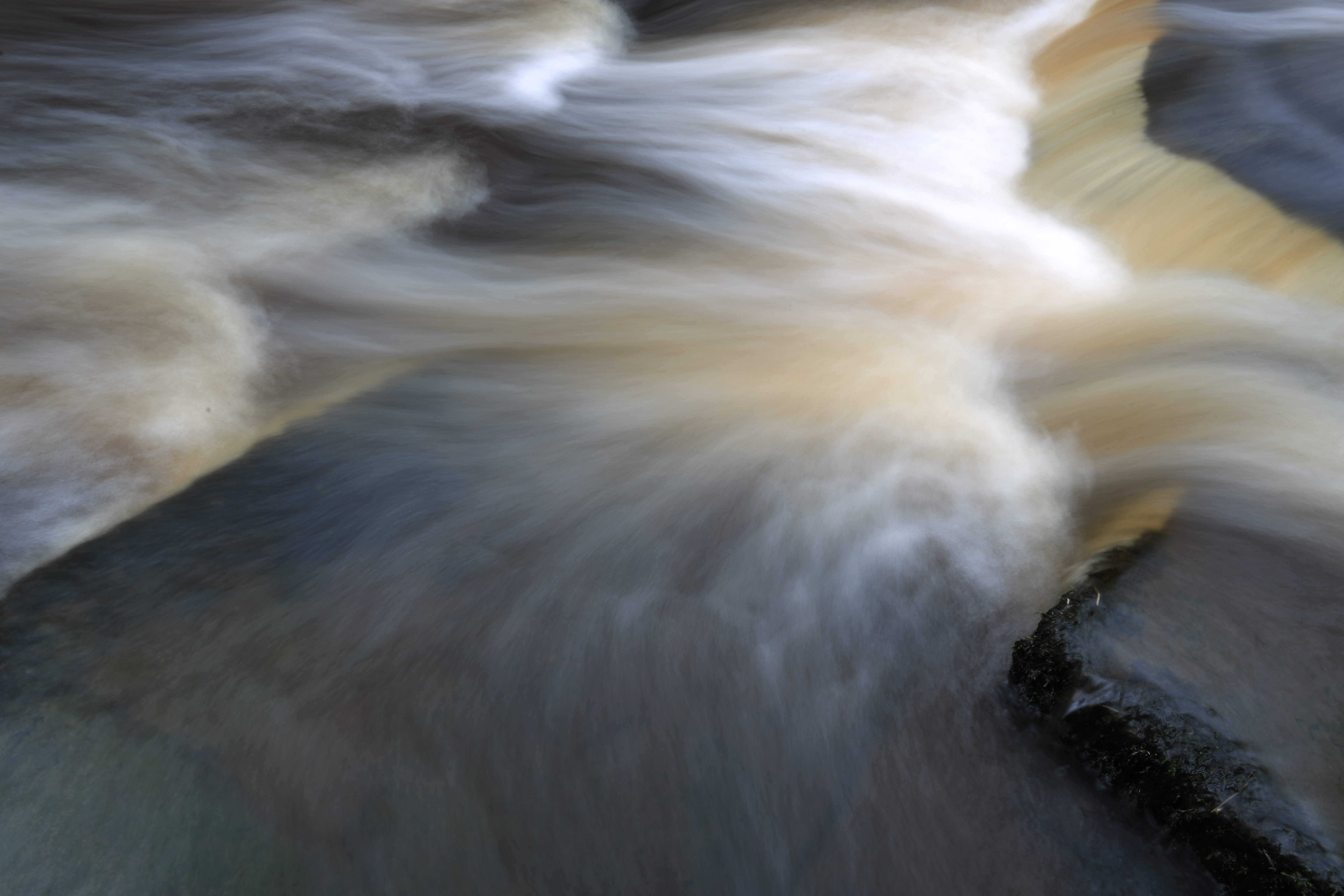 outdoors, aquatic sport, long exposure, speed, united kingdom, no people, nature, sea, high angle view, motion, land, beauty in nature, 5K, flowing, blurred motion, HD Wallpaper
