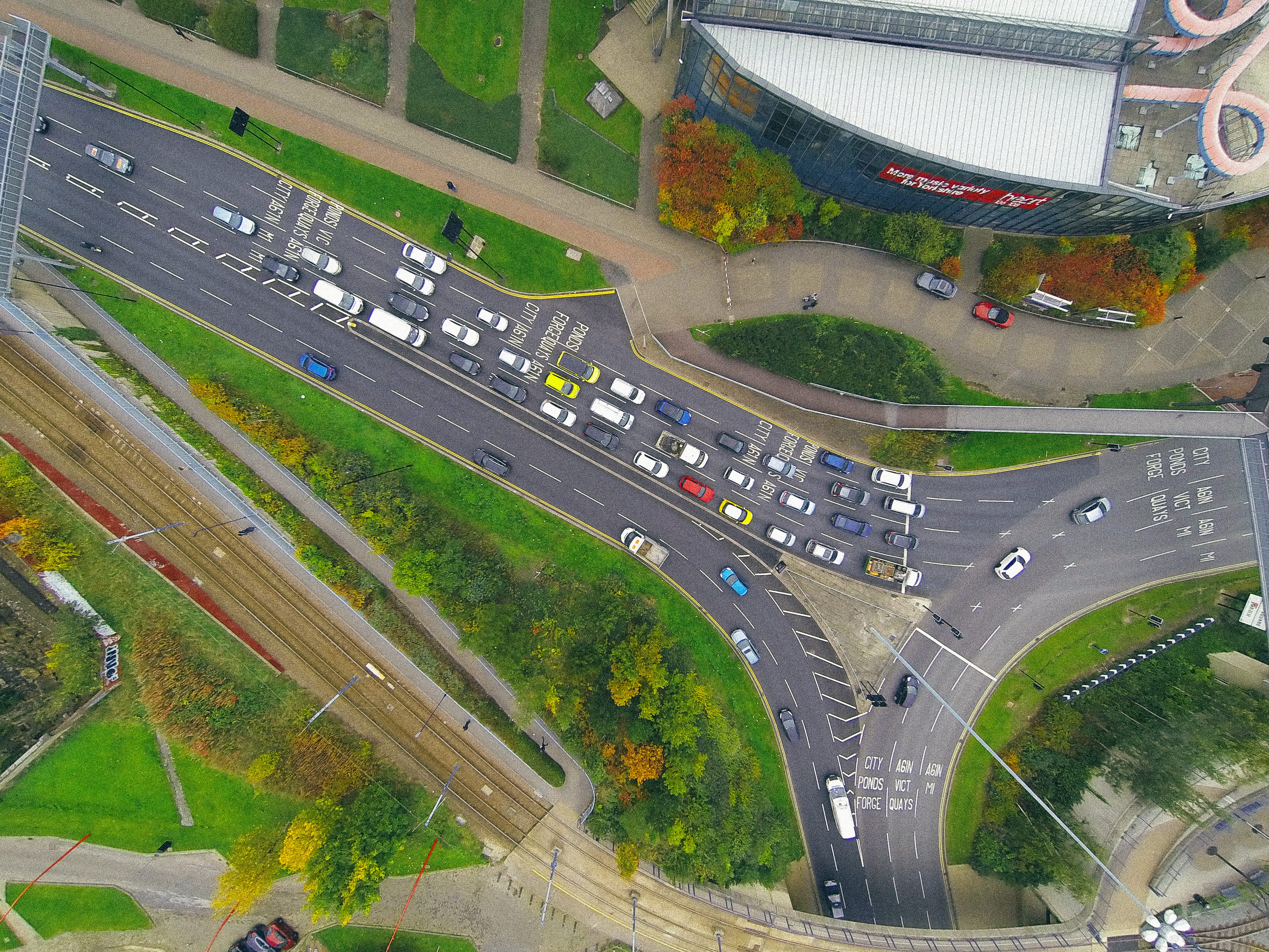 street, trees, transportation, mode of transportation, 4K, england, drone, day, aerial view, grass, road, sheffield, nature, motor racing track, land vehicle, HD Wallpaper