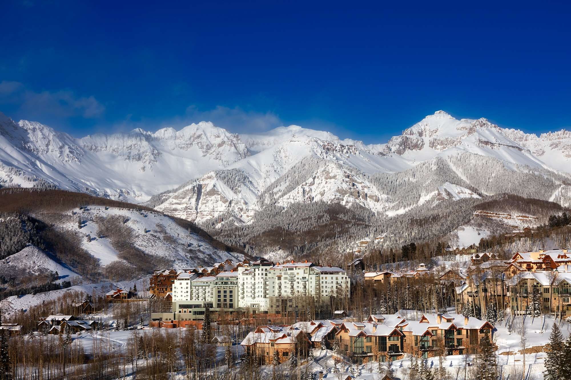 townscape, outside, nature, town, landscape, architecture, built structure, scenics - nature, urban, villas, mountain range, ski, condos, environment, telluride, HD Wallpaper