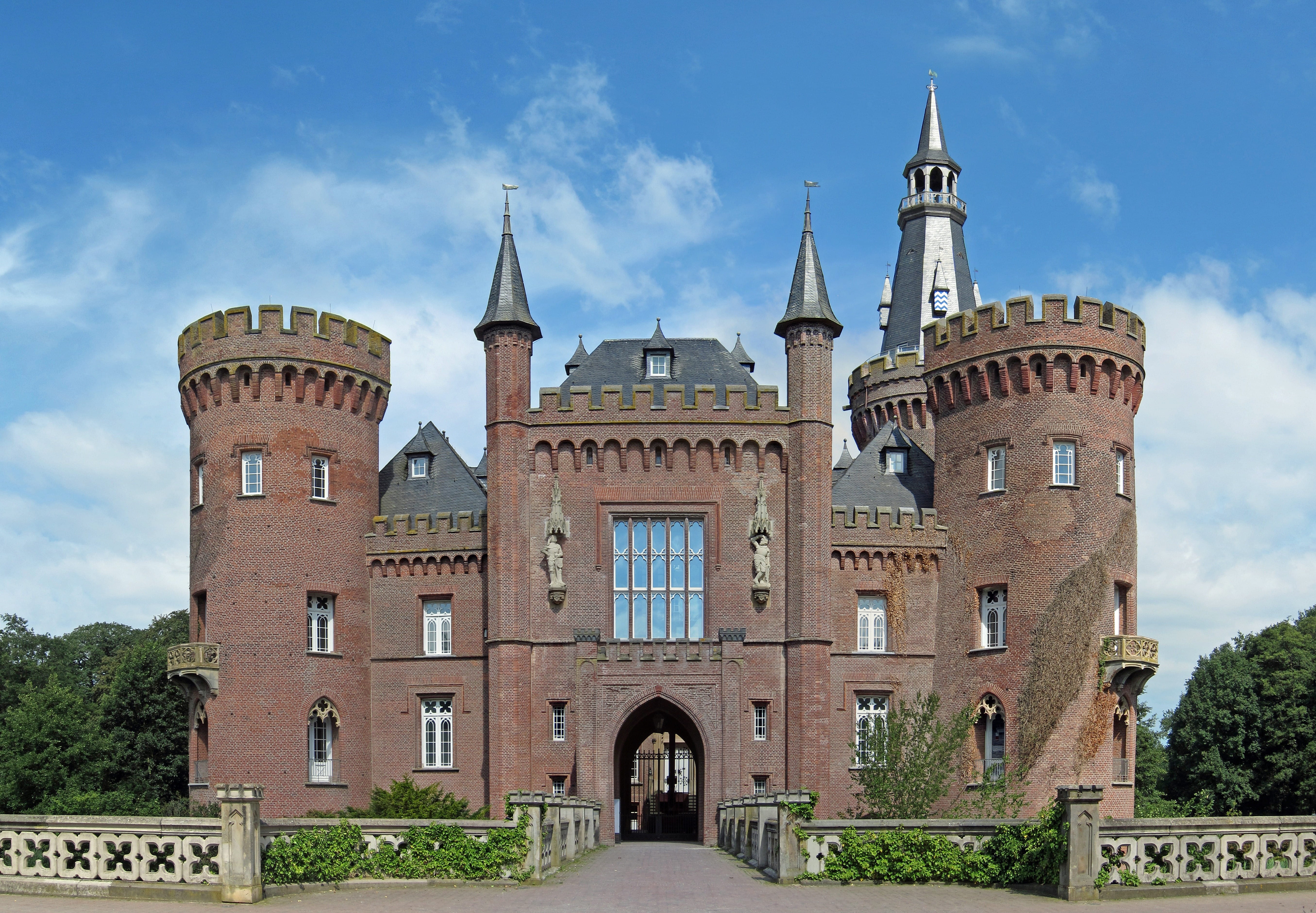 architecture, country, day, facade, house, 5K, tourism, palace, germany, moyland, spring, travel, tree, outside, travel destinations, building exterior, HD Wallpaper