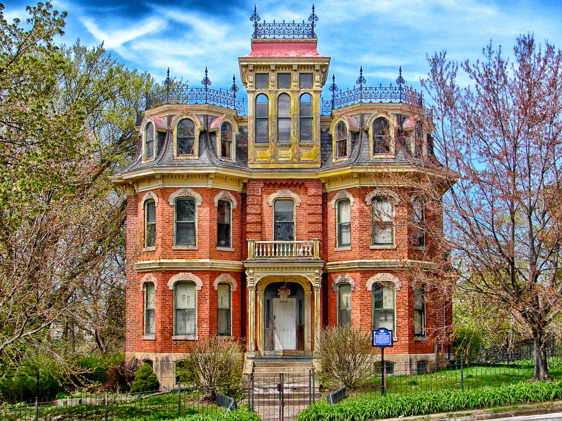 day, travel, building exterior, home, no people, surrounded, architecture, 1080P, facade, building, outside, tree, estate, history, low angle view, house, HD Wallpaper