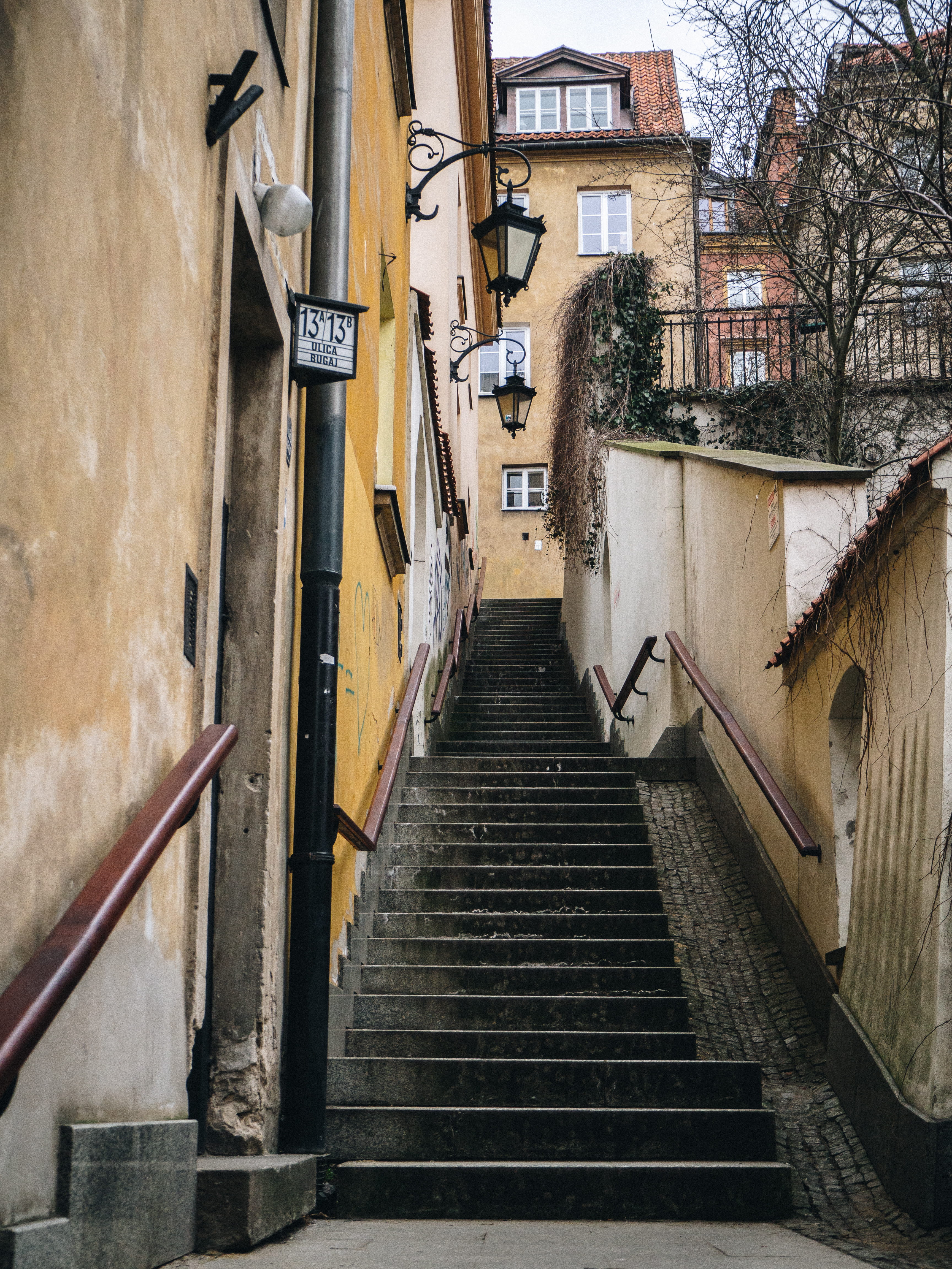 lamp, lighting equipment, the way forward, architecture, building, residential district, alley, 4K, daytime, direction, street, black, steps and staircases, Phone HD Wallpaper
