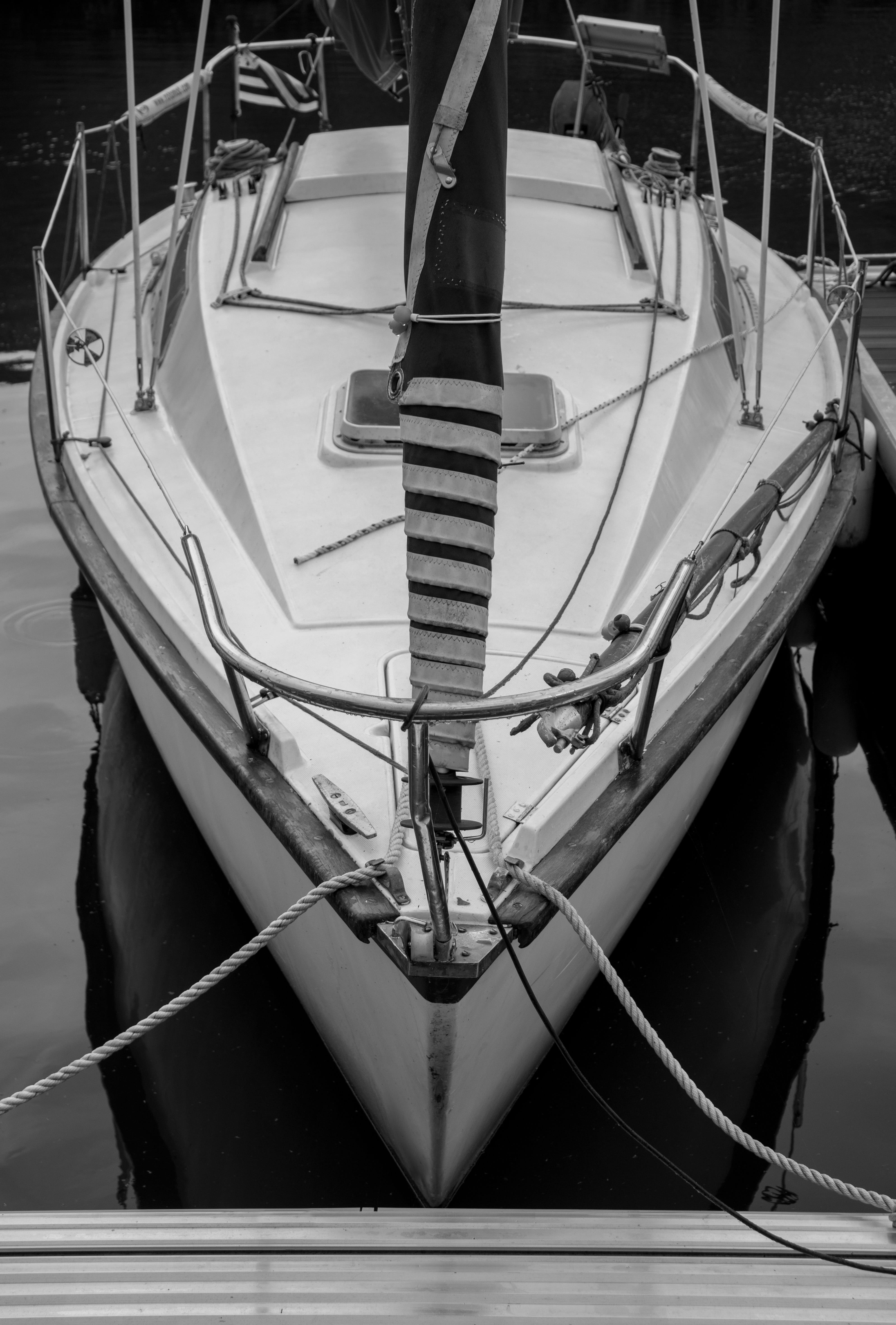 photography, luxury, sailboat, the port of dinan, mast, fishing boat, wood, high angle view, automobile, white, rope, sea, black, watercraft, tied up, moored, Phone HD Wallpaper