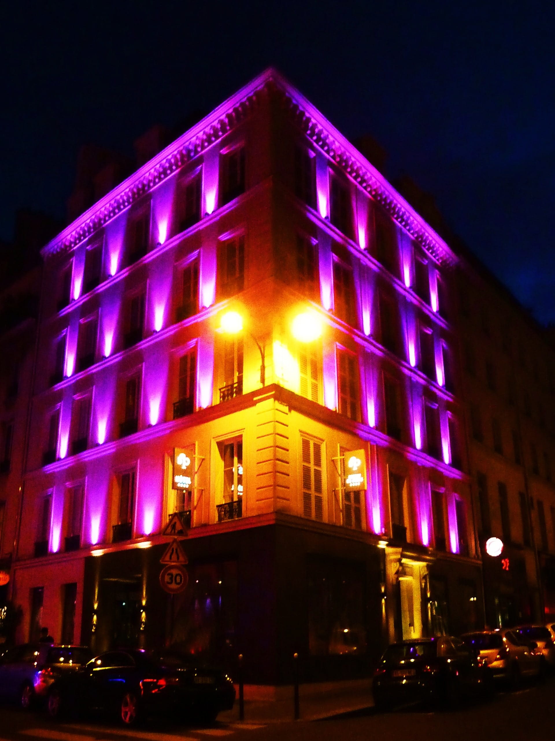 mode of transportation, low angle view, building, france, transportation, Paris, illuminated, Stadtmitte, building exterior, Night, built structure, motion, Phone HD Wallpaper