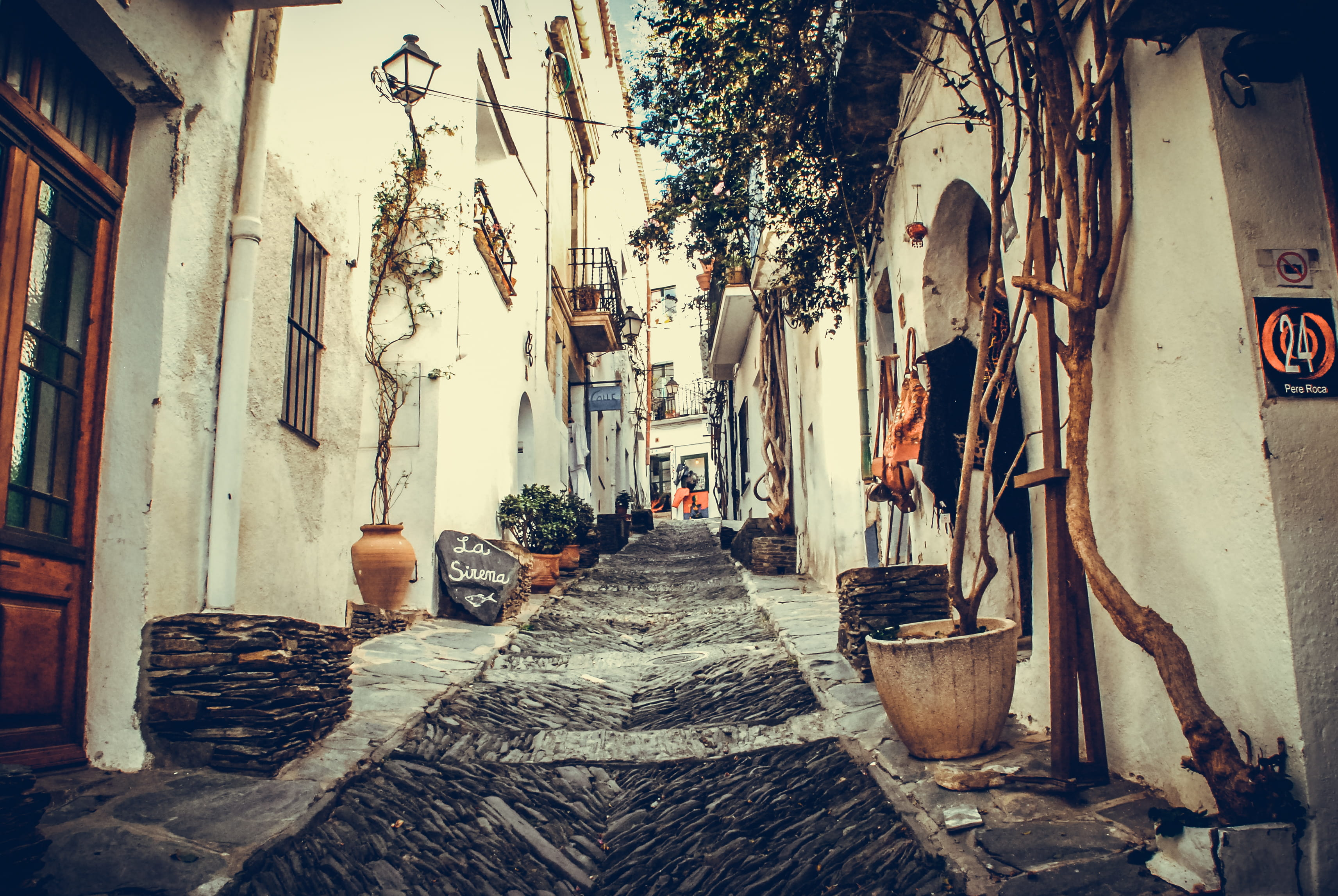 typical village, outdoors, pot, day, alley, wall - building feature, art, narrow, pathway, wall, rural tourism, long, summer, house, nature, built structure, HD Wallpaper