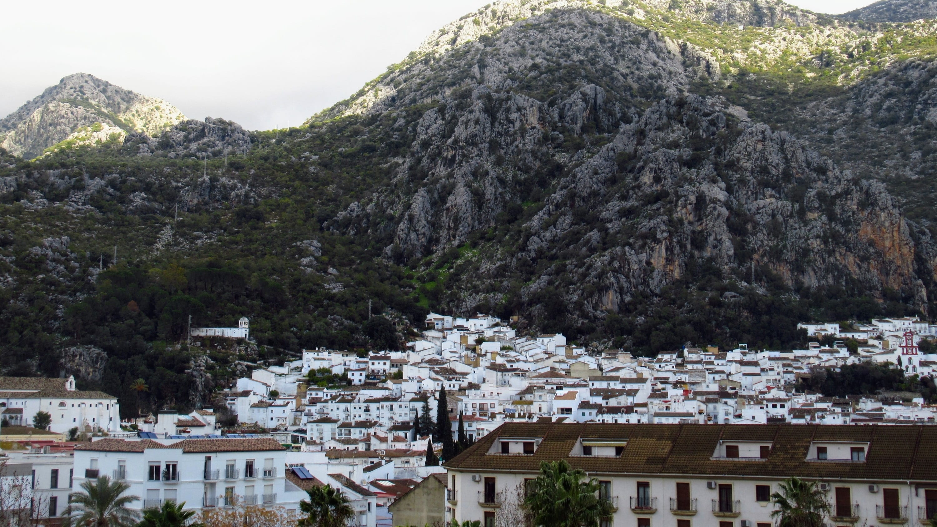 built structure, outdoors, city, house, no people, ubrique, mountain range, white towns, land, building exterior, architecture, mountain, townscape, tourism, HD Wallpaper