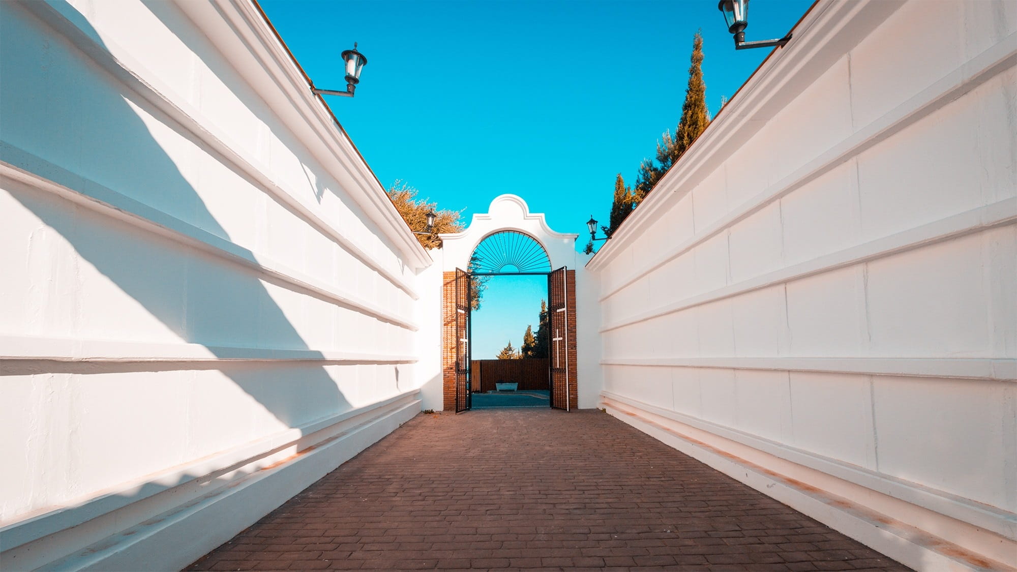 1080P, diminishing perspective, landscape, sky, spain, mijas, built structure, place of worship, outdoors, religion, the way forward, mediterranean, costa, HD Wallpaper