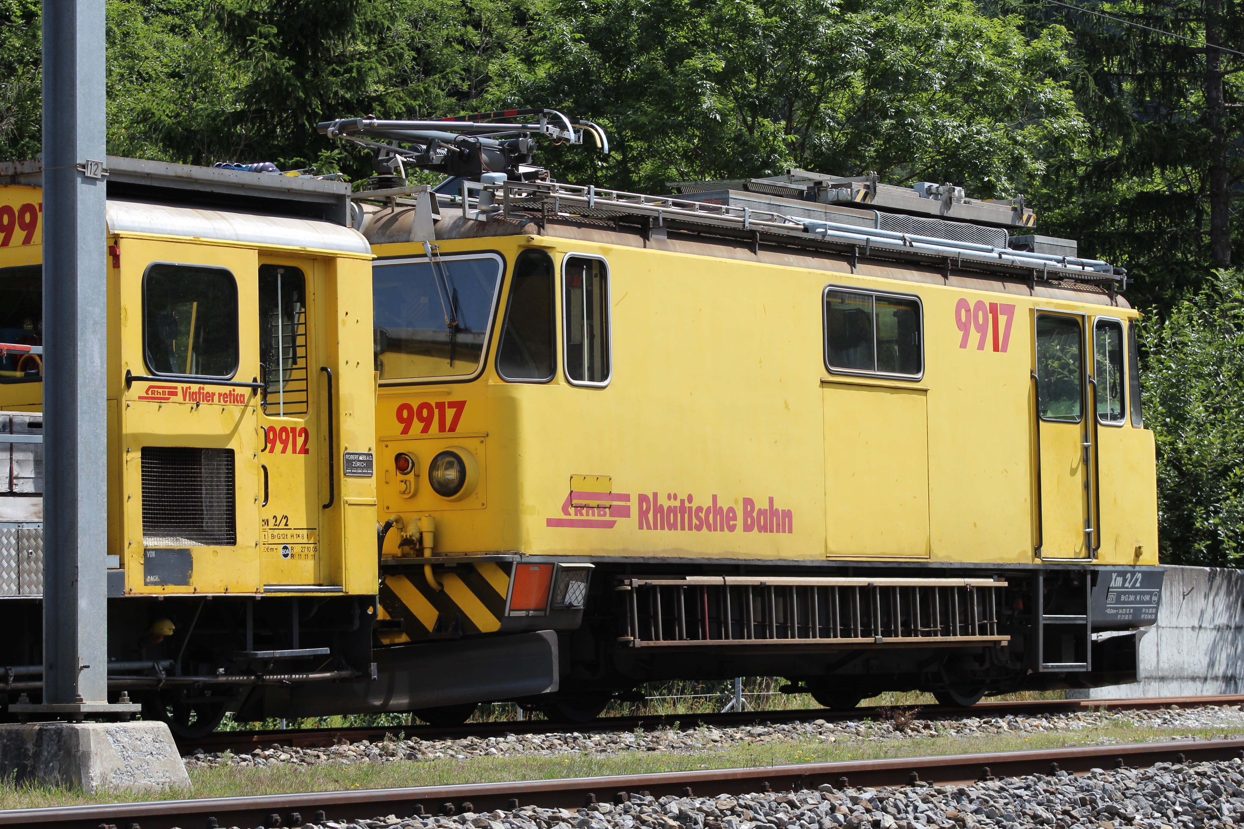 day, train - vehicle, track, public transportation, railroad track, train, object, tree, nature, land vehicle, mode of transportation, outdoors, travel, HD Wallpaper