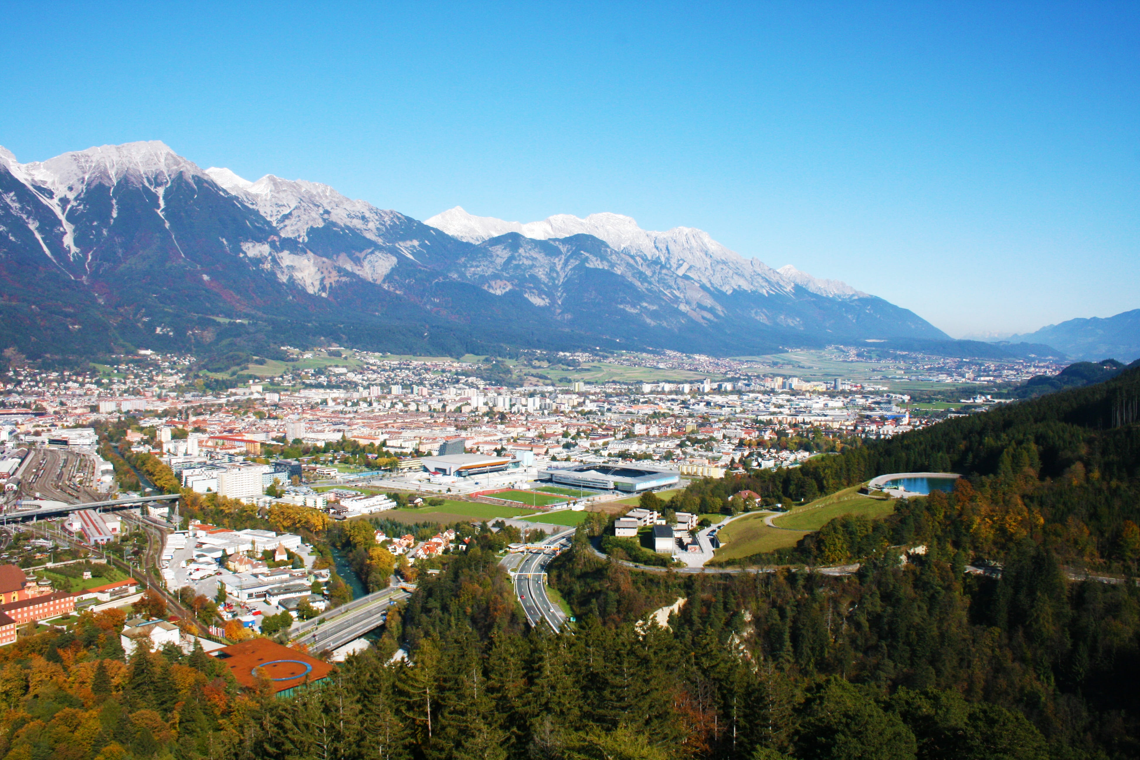 outdoors, building, built structure, townscape, nature, sky, Alpine, environment, scenics, mountain range, beauty in nature, no people, residential district, HD Wallpaper