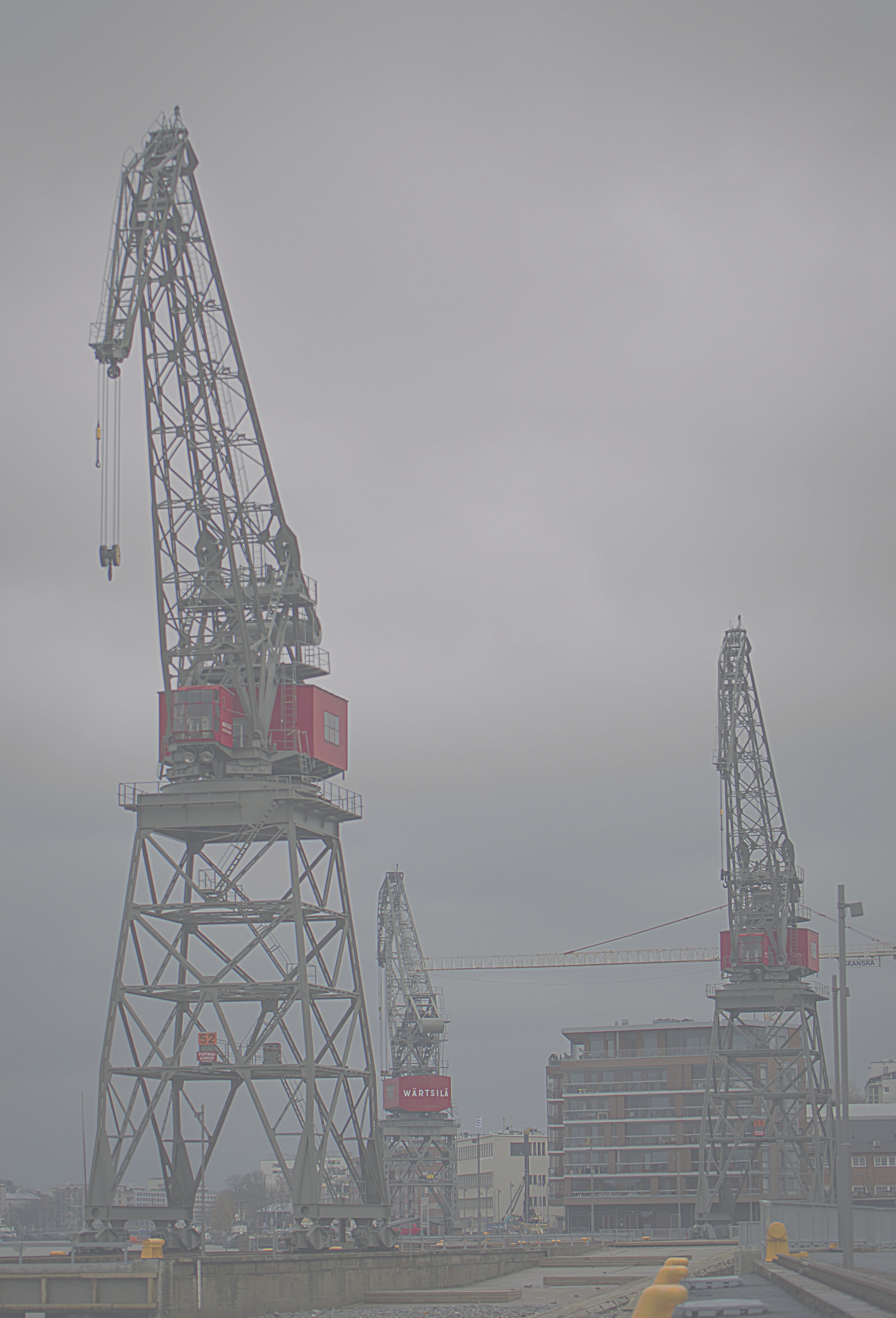 port, crane, bridge, bridge - man made structure, outdoors, architecture, hazy, metal, turku, rain, construction site, machinery, harbor crane, connection, Phone HD Wallpaper