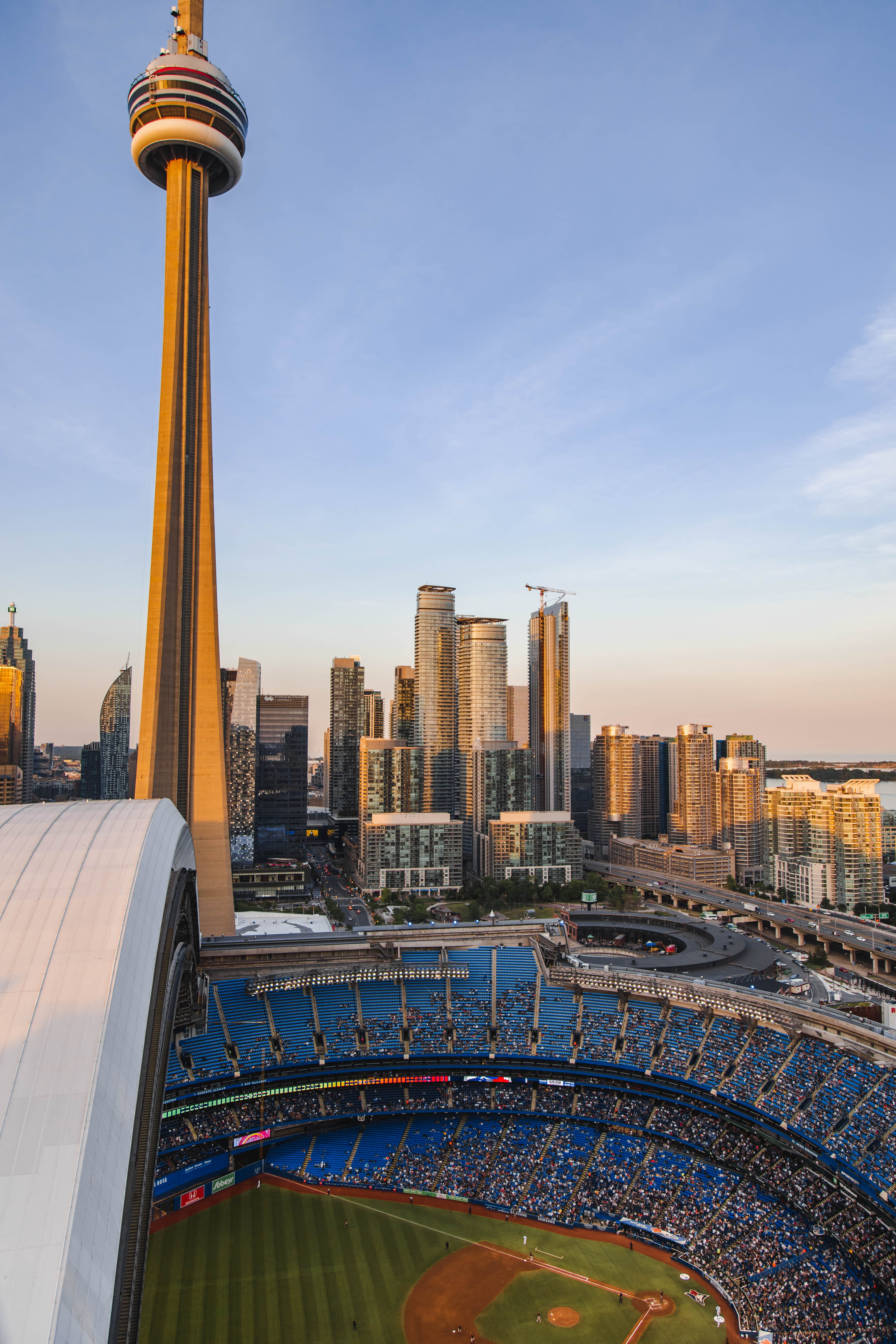 urban Skyline, travel Destinations, travel, uSA, built Structure, downtown District, baseball, city Life, cityscape, traffic, photography, architectural, Phone HD Wallpaper